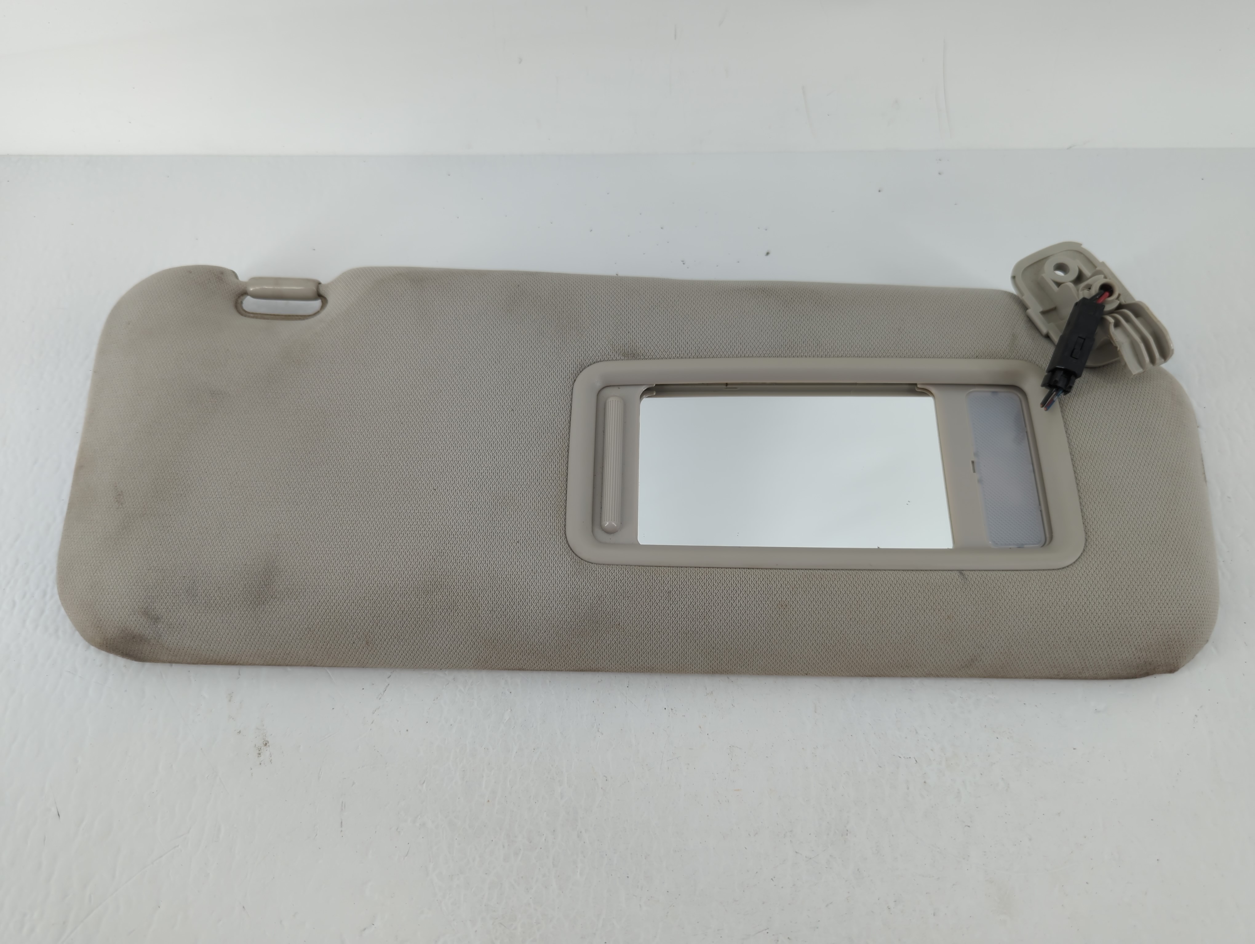 2010-2015 Mazda Cx-9 Passenger Sun Visor Mirror Right Sunvisor Light Grey 631567 - Oemusedautoparts1.com
