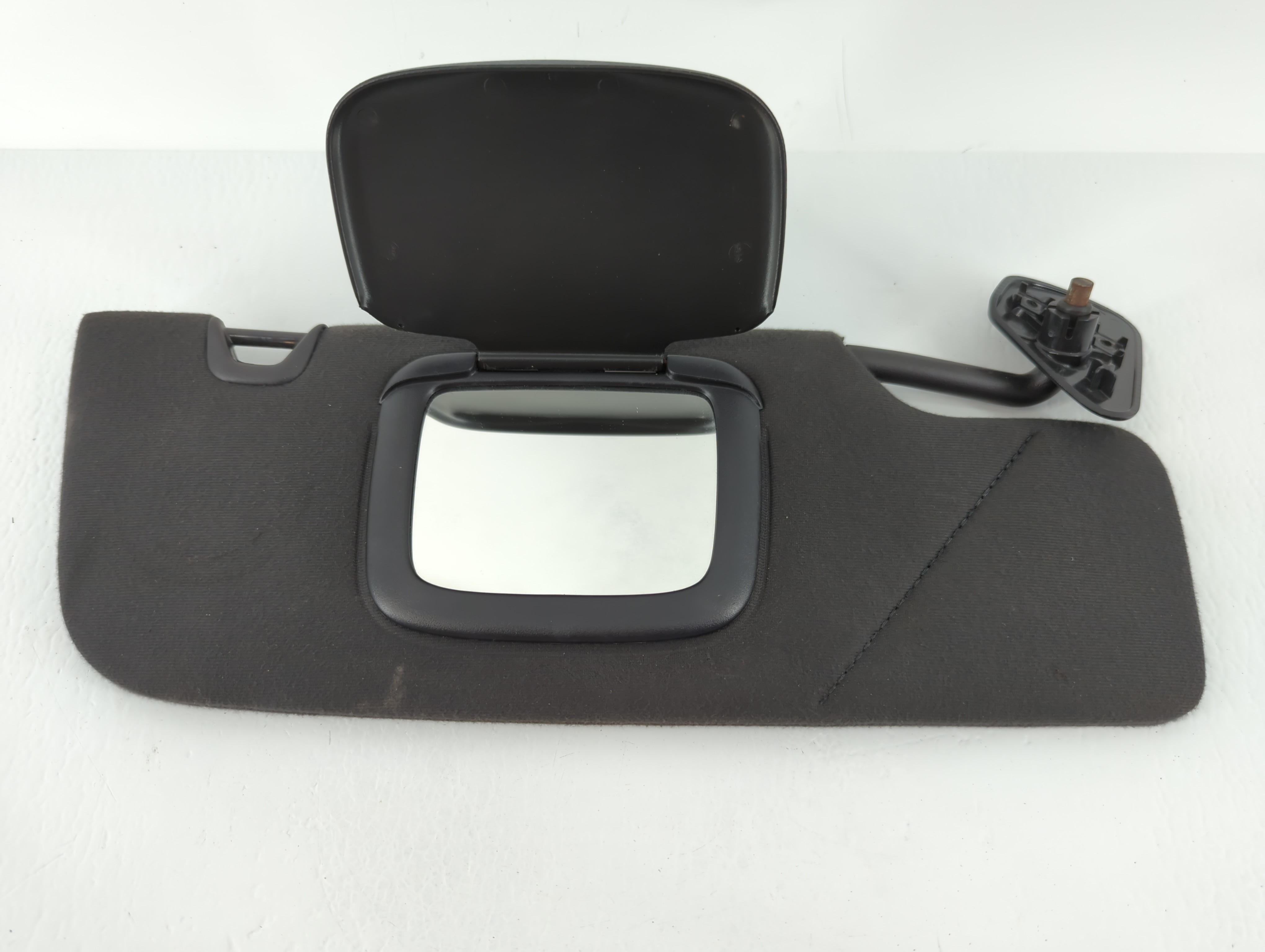 2009-2011 Ford Crown Victoria Passenger Sun Visor Mirror Right Sunvisor 631680 - Oemusedautoparts1.com