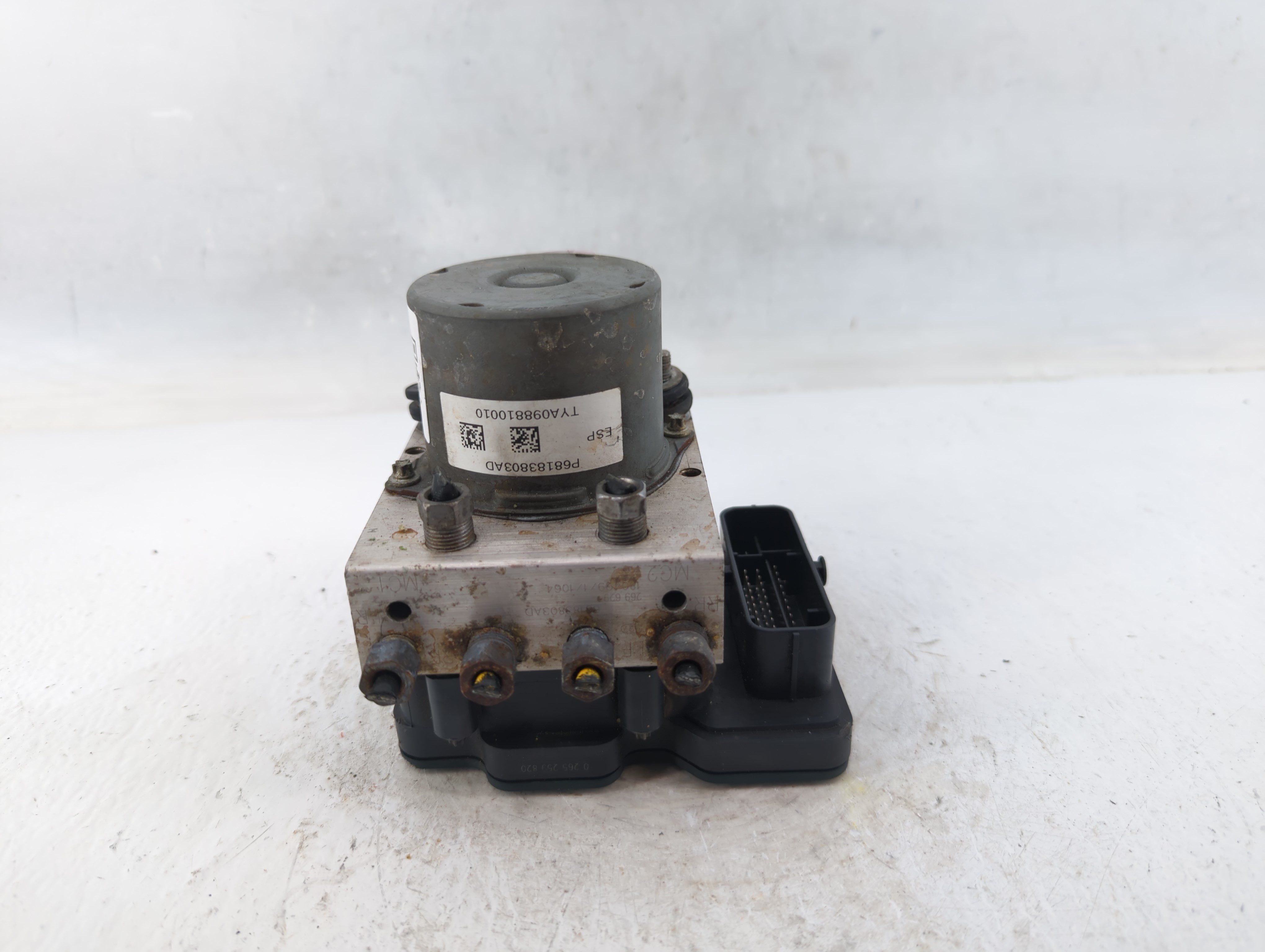 Picture of Dodge Caravan Abs Pump Control Module 632863