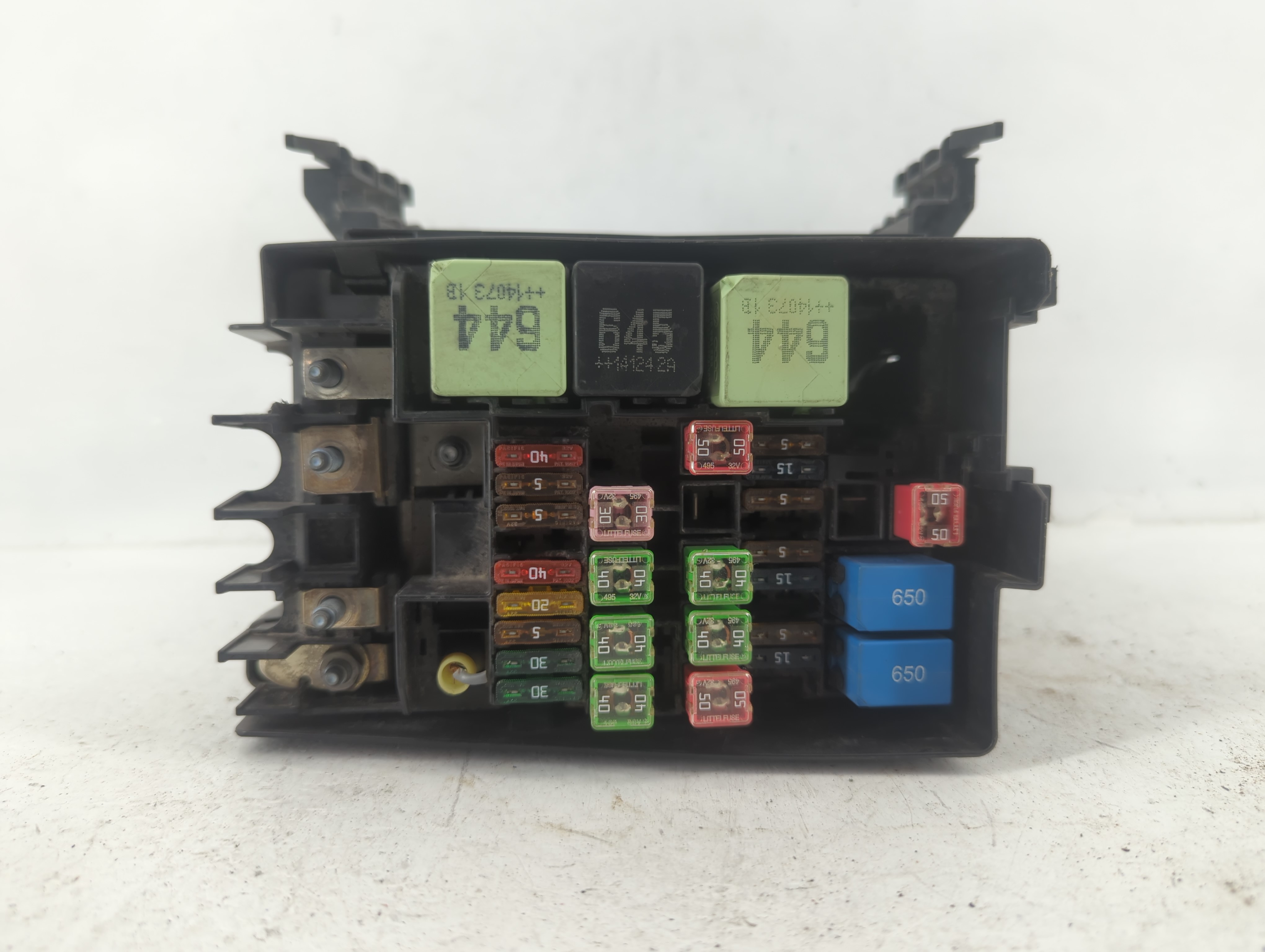Picture of 2012-2020 Volkswagen Passat Fusebox Fuse Box Relay Module 632970