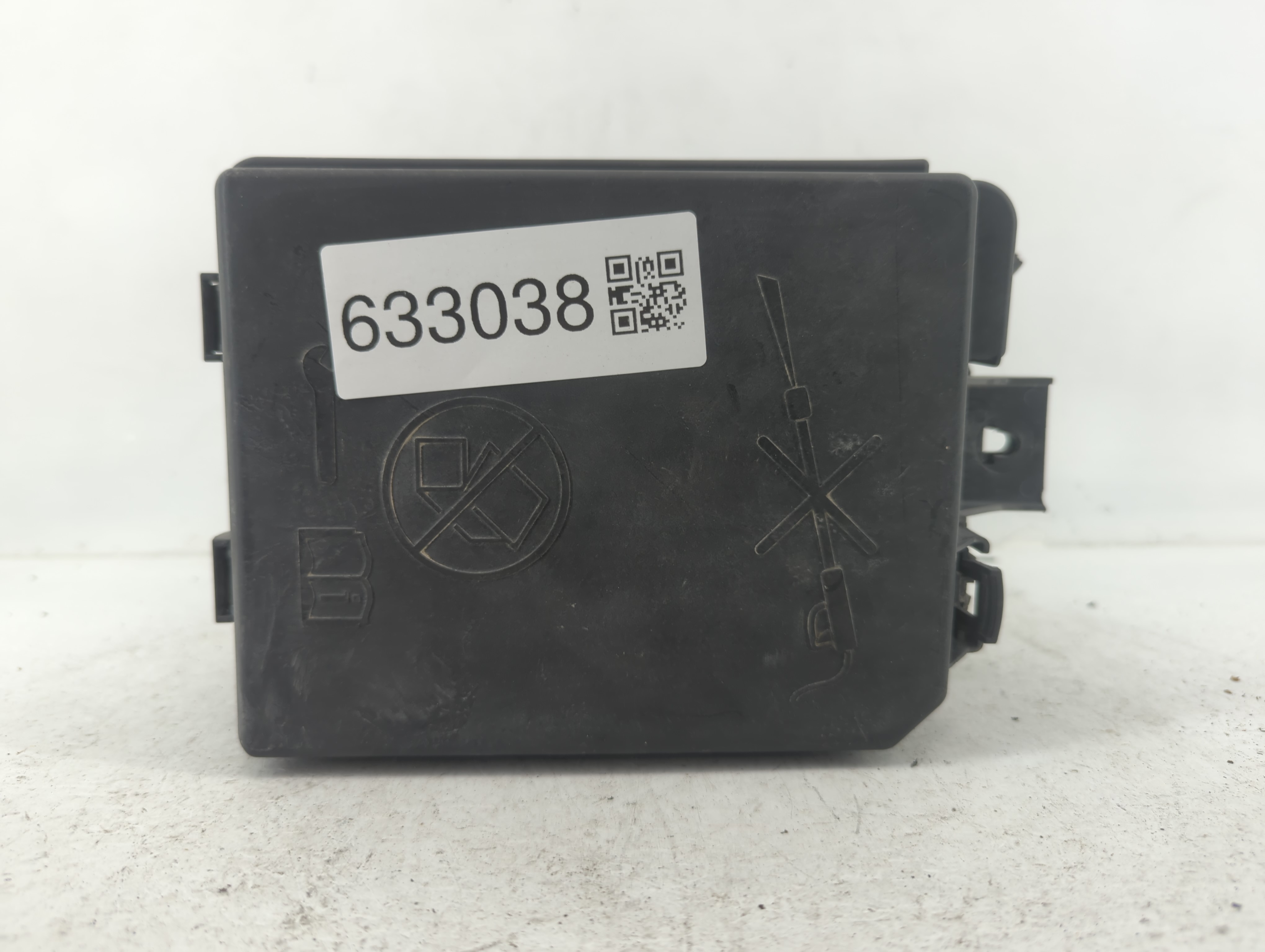 Nissan Frontier Fusebox Fuse Box Relay Module 633038 - Oemusedautoparts1.com