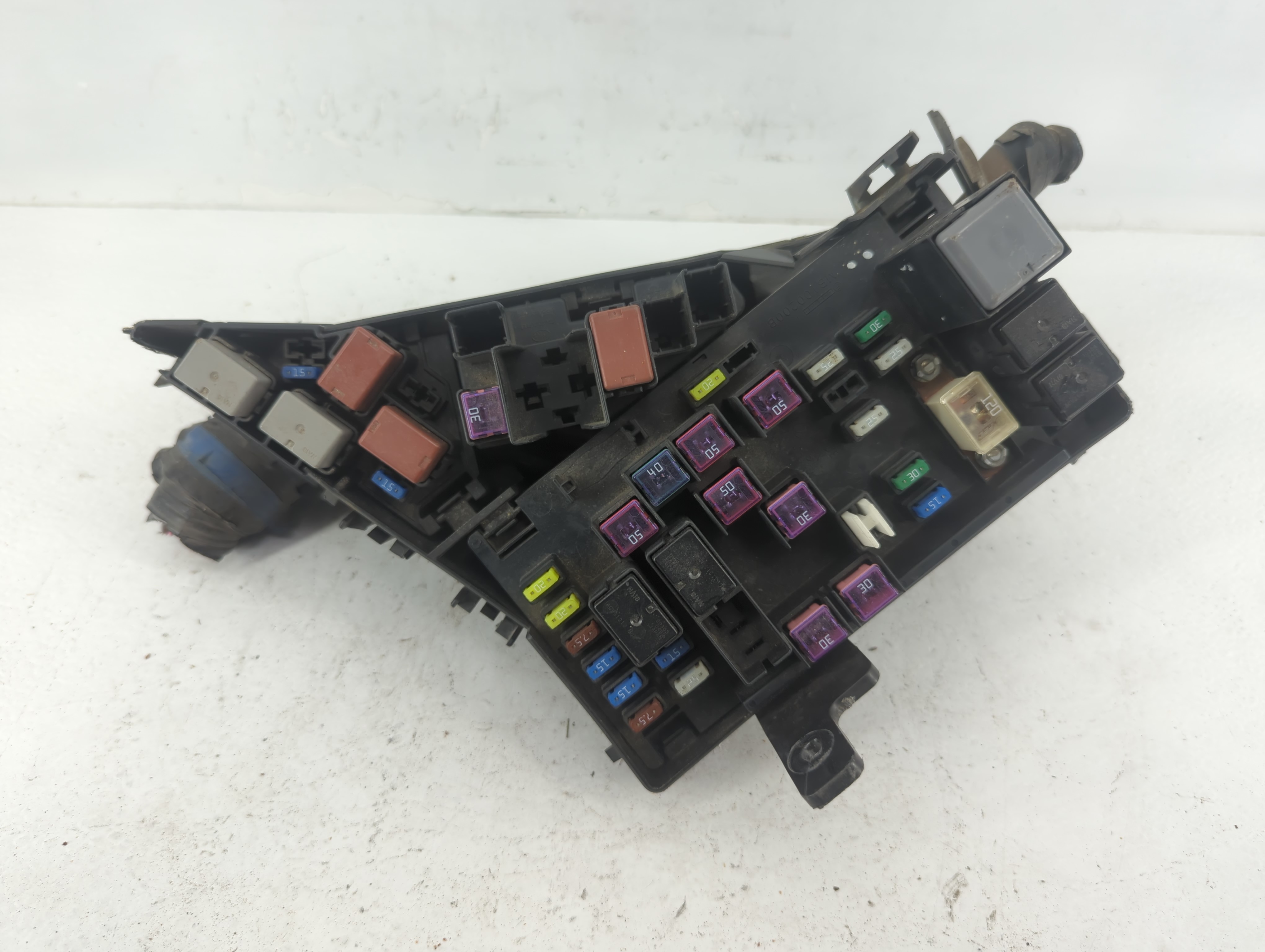 Picture of 2014-2015 Subaru Forester Fusebox Fuse Box Relay Module Mb100200b 633163