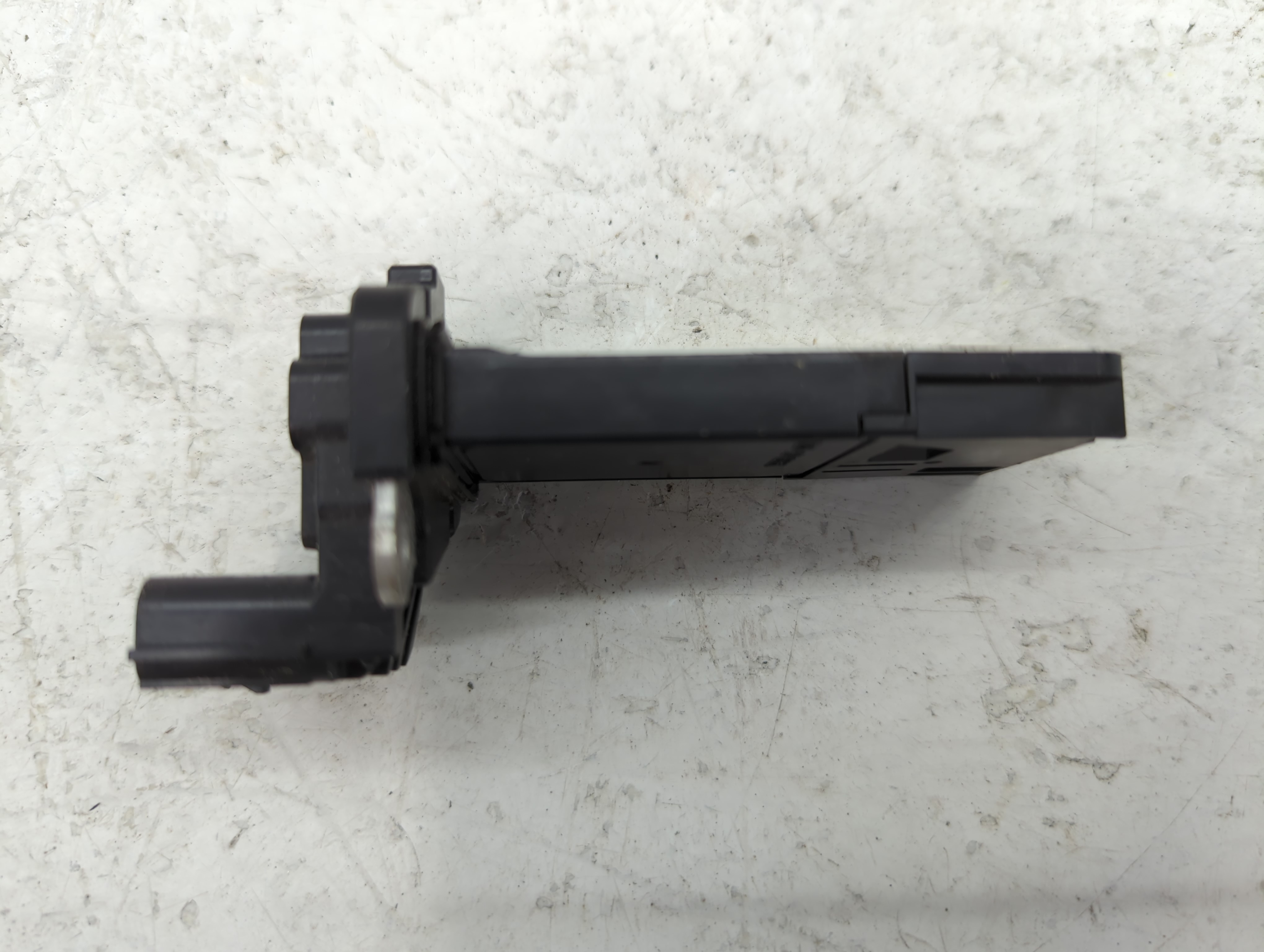 2013-2016 Chevrolet Malibu Mass Air Flow Meter Maf 633678 - Oemusedautoparts1.com