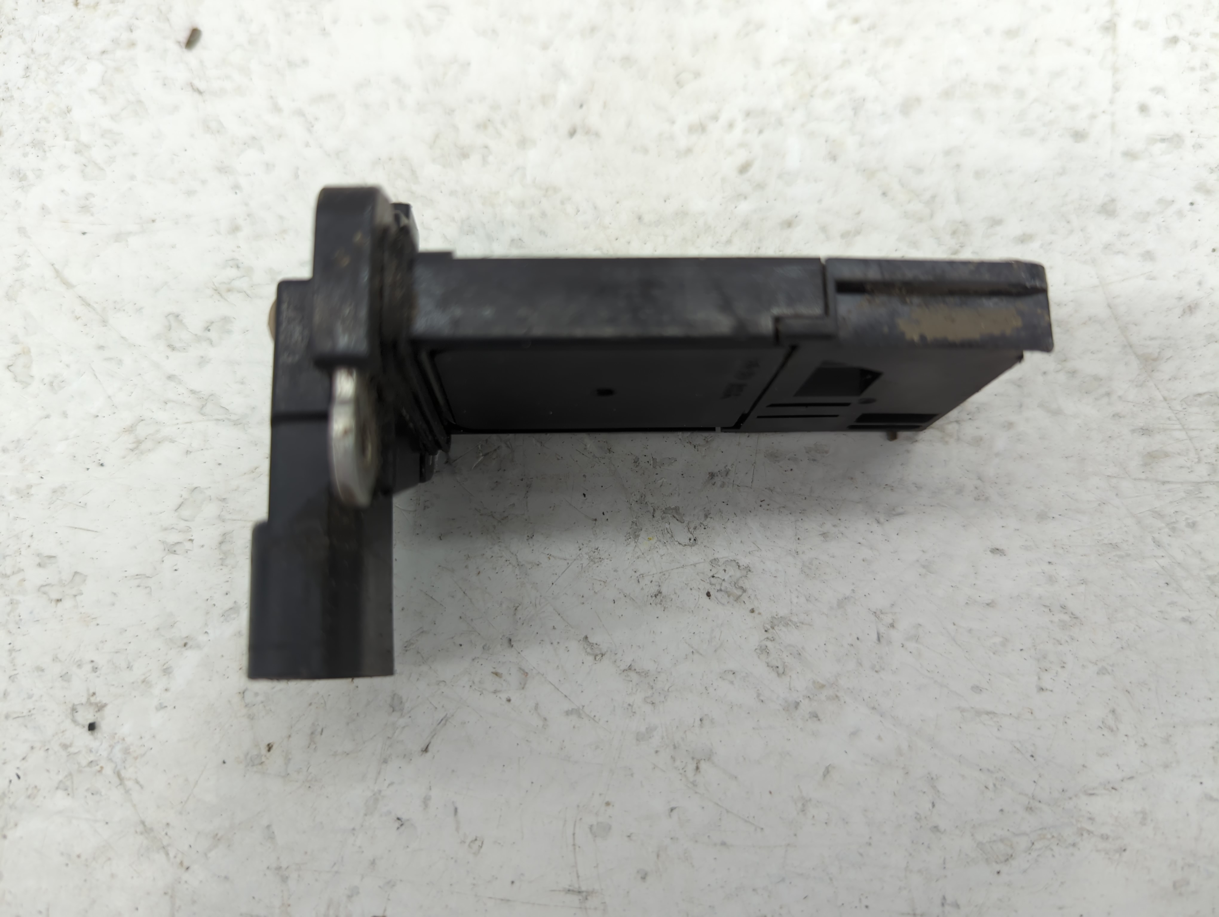 Toyota Corolla Mass Air Flow Meter Maf 633725 - Oemusedautoparts1.com