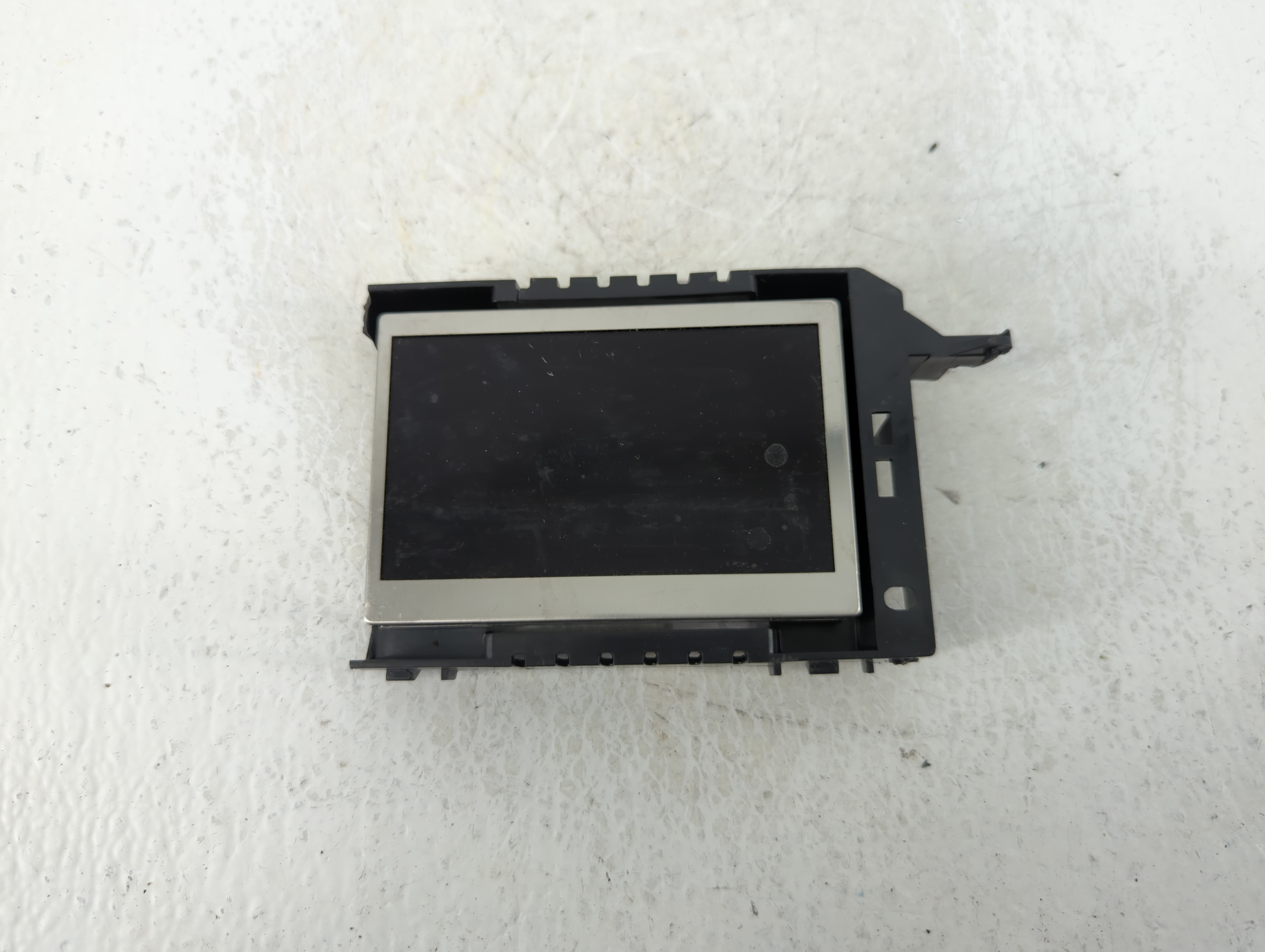 Ford Fiesta Am Fm Cd Player Radio Receiver 633984 - Oemusedautoparts1.com
