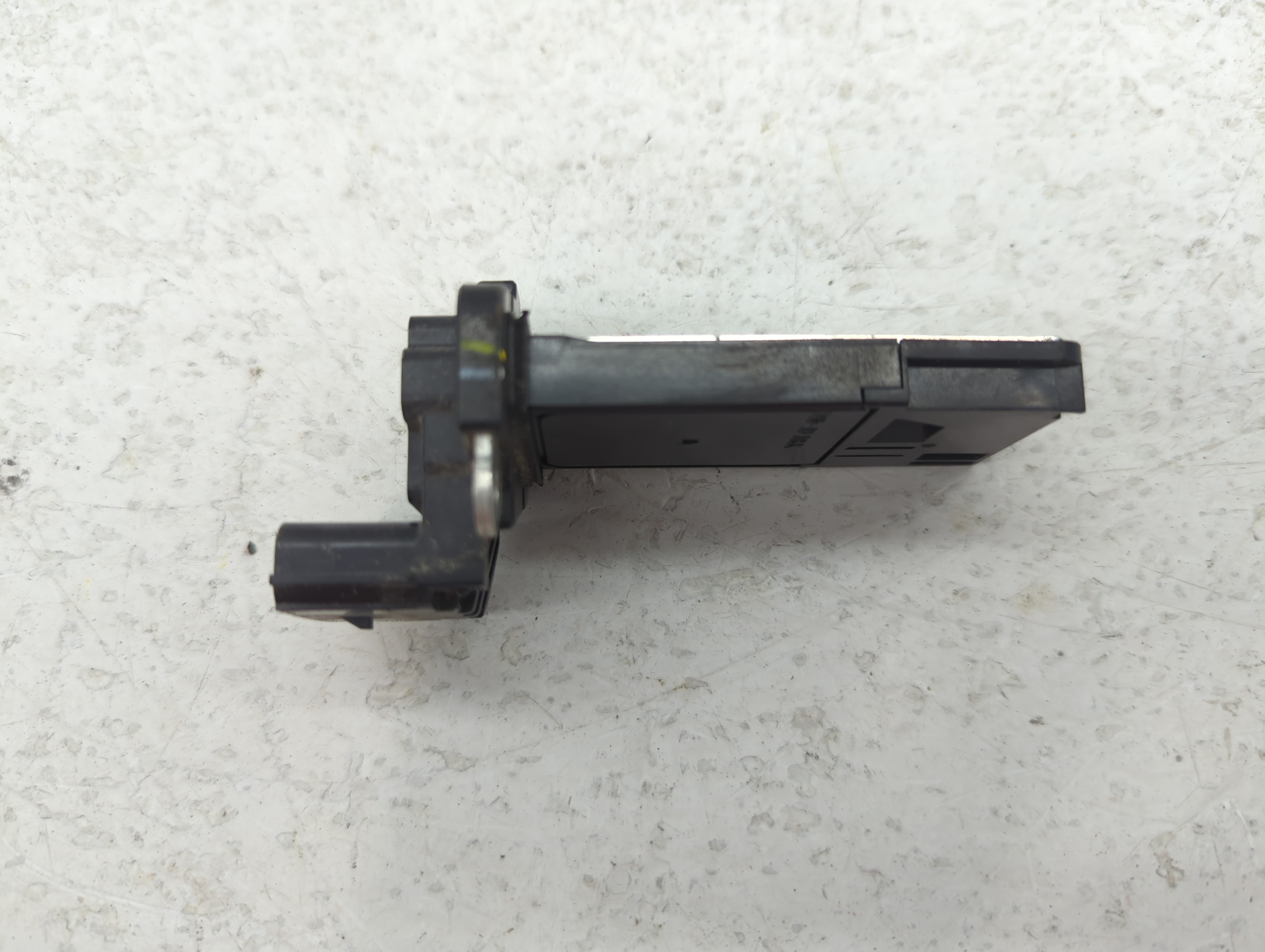Picture of 2013-2016 Chevrolet Malibu Mass Air Flow Meter Maf 634071