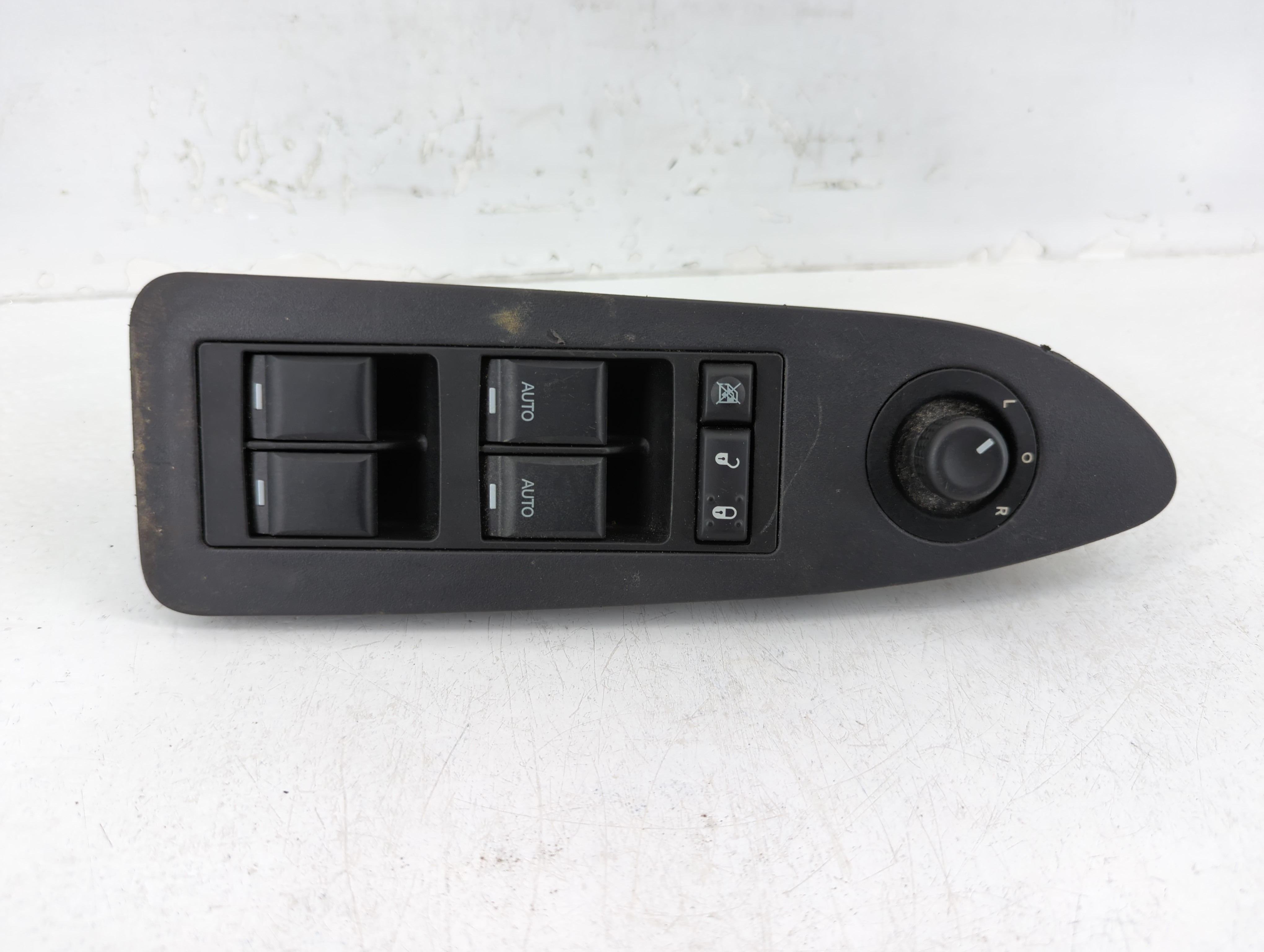 Ford Focus Driver Left Door Master Power Window Switch 04602781aa 634913 - Oemusedautoparts1.com