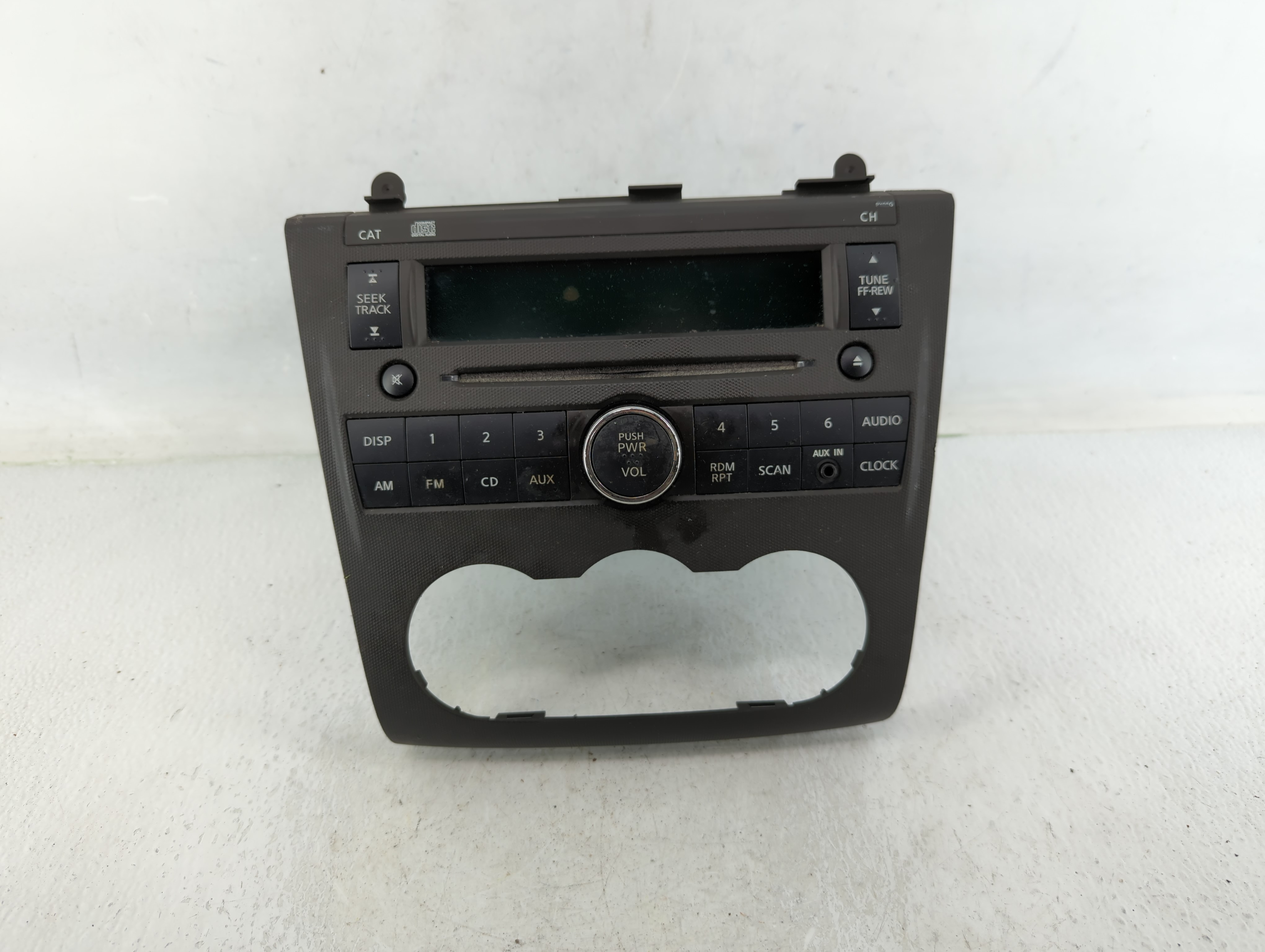 Picture of 2011 Nissan Altima Am Fm Cd Player Radio Receiver 635124