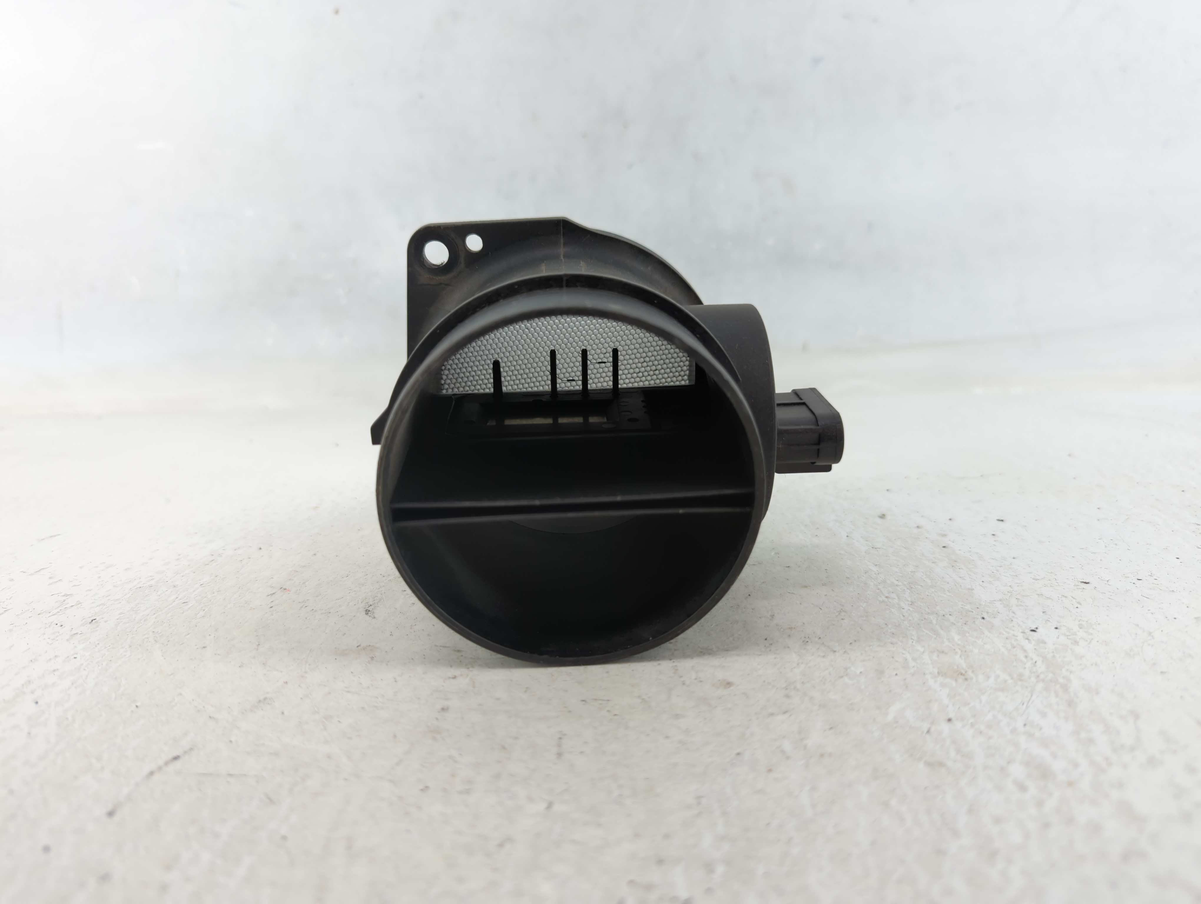 Picture of 2006-2009 Chevrolet Impala Mass Air Flow Meter Maf 635326