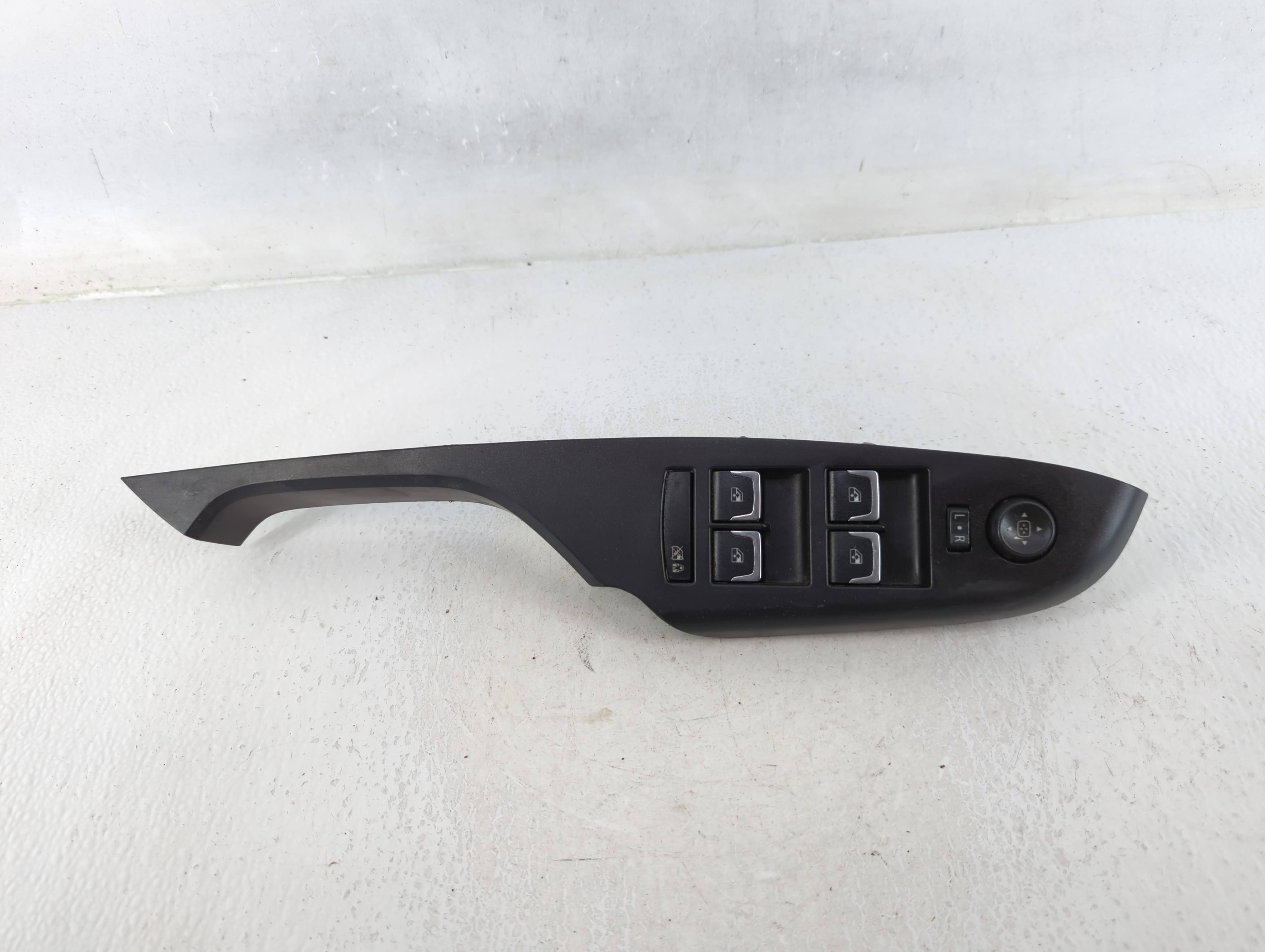 2013-2016 Cadillac Srx Driver Left Door Master Power Window Switch 635751 - Oemusedautoparts1.com