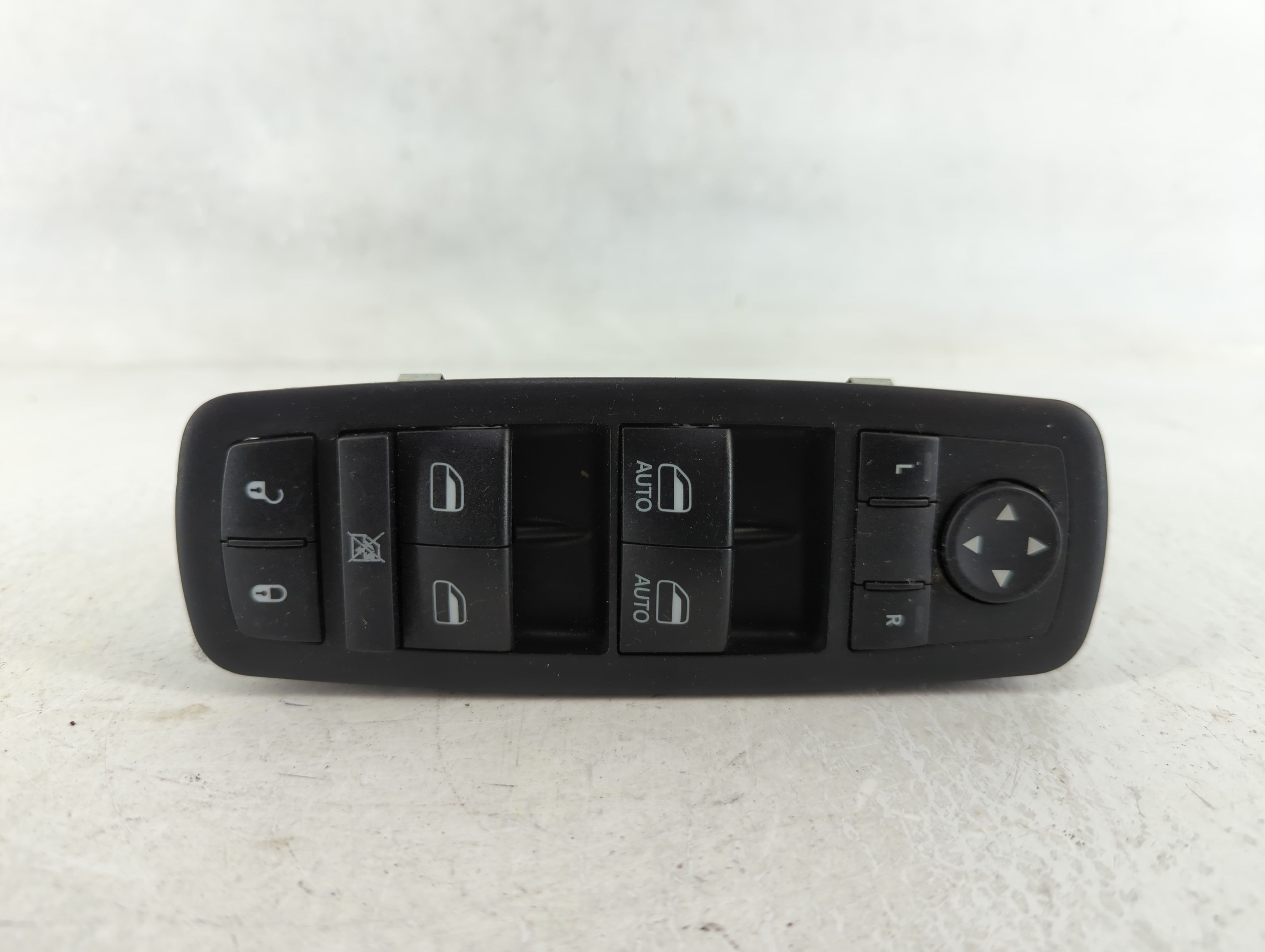 Picture of Dodge Caravan Driver Left Door Master Power Window Switch 68298871aa 635755