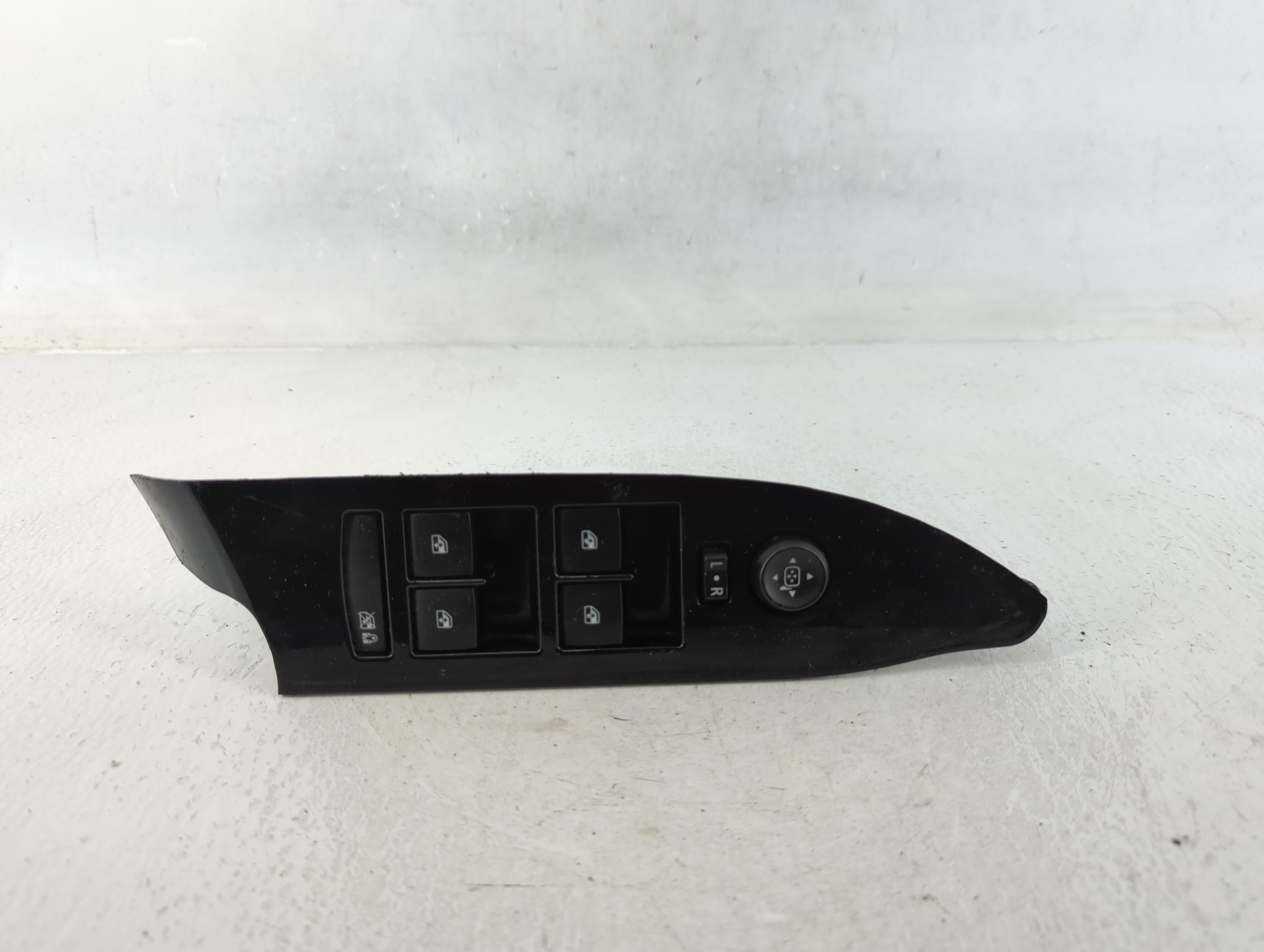 Picture of 2015-2019 Cadillac Xts Driver Left Door Master Power Window Switch 635814