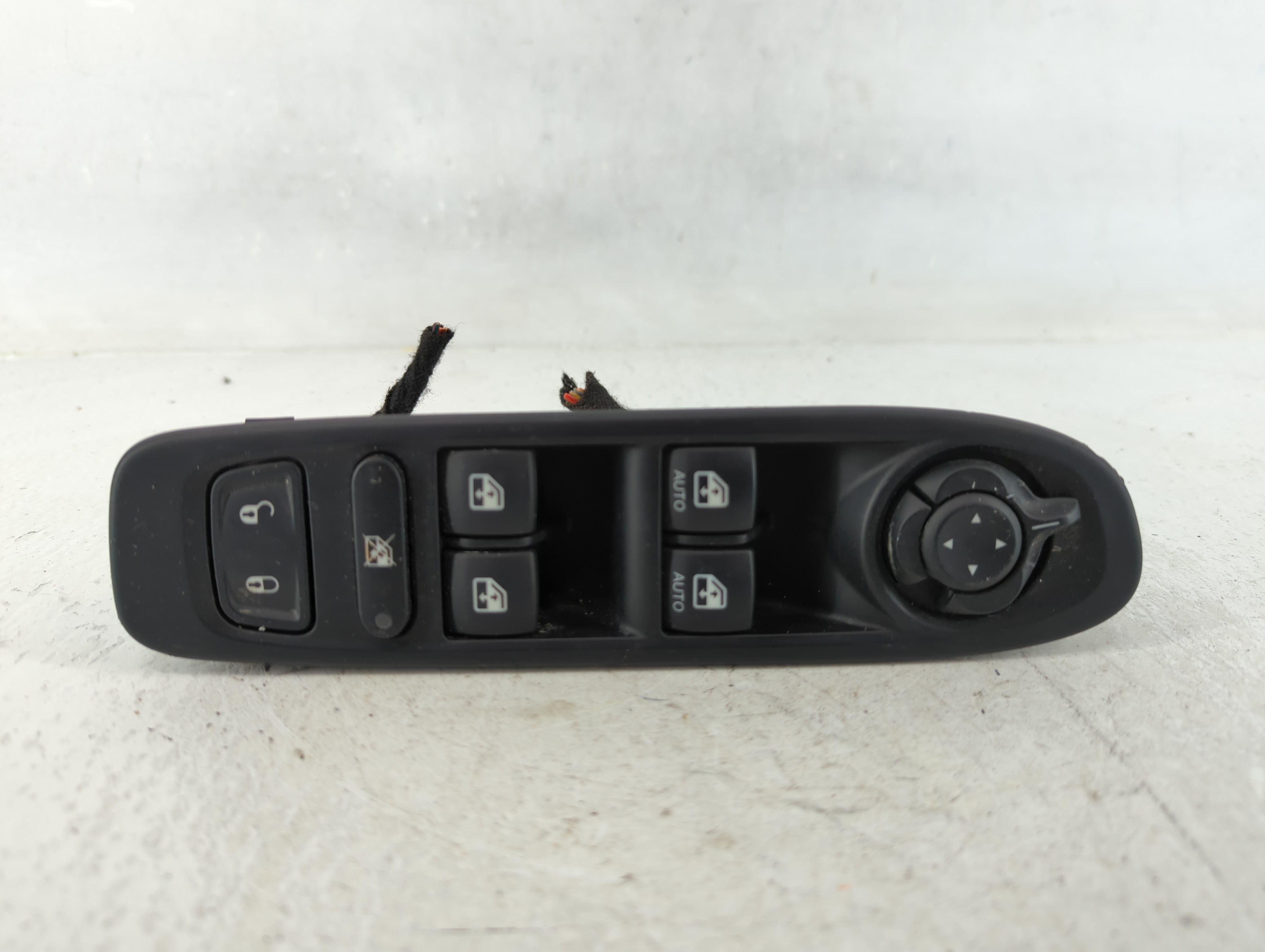 2018 Jeep Compass Driver Left Door Master Power Window Switch 636296 - Oemusedautoparts1.com