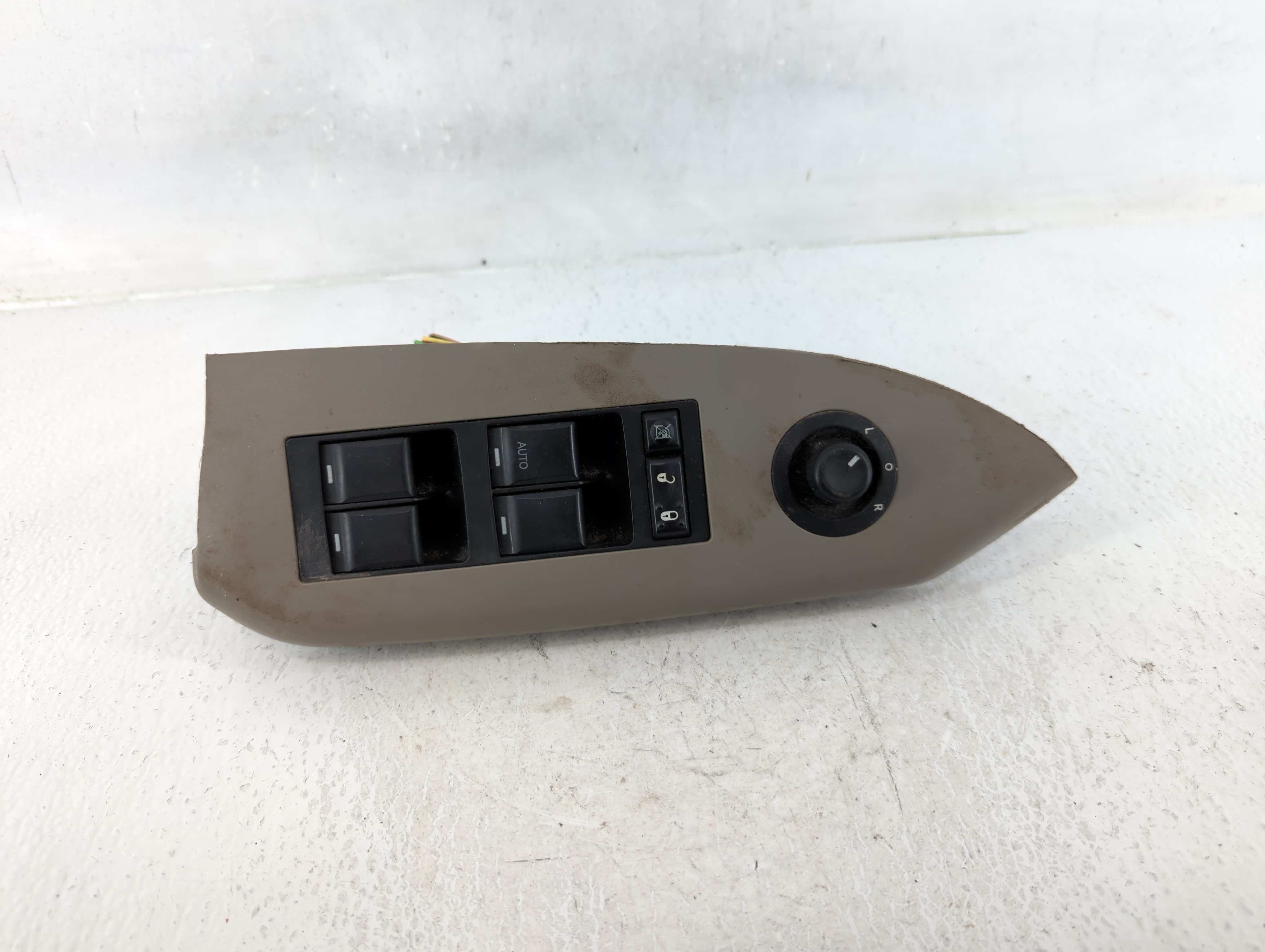 Picture of 2011-2012 Dodge Caliber Driver Left Door Master Power Window Switch 636448