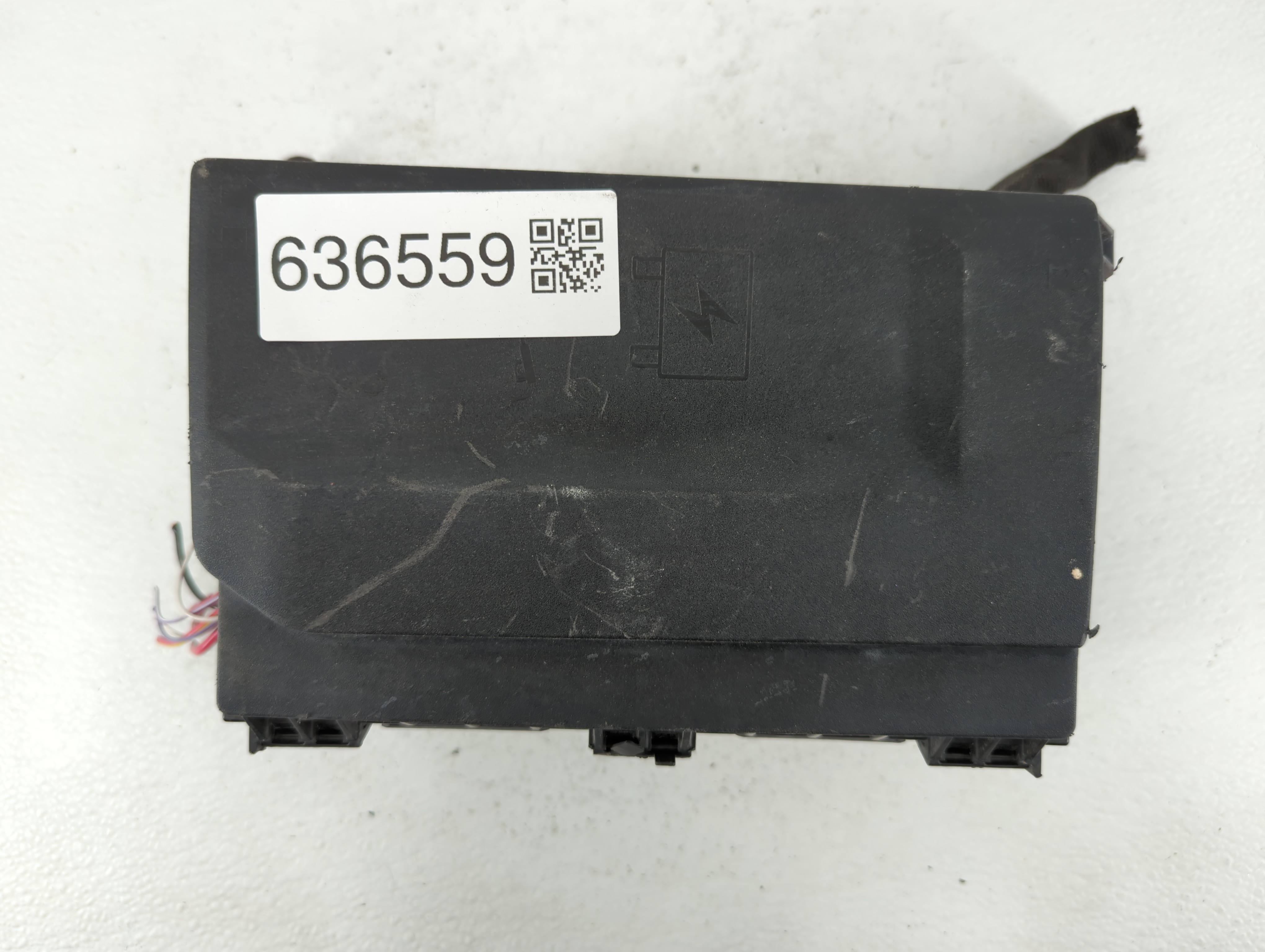 Picture of 2013-2015 Chevrolet Volt Fusebox Fuse Box Relay Module 1110206ab|22870069 636559