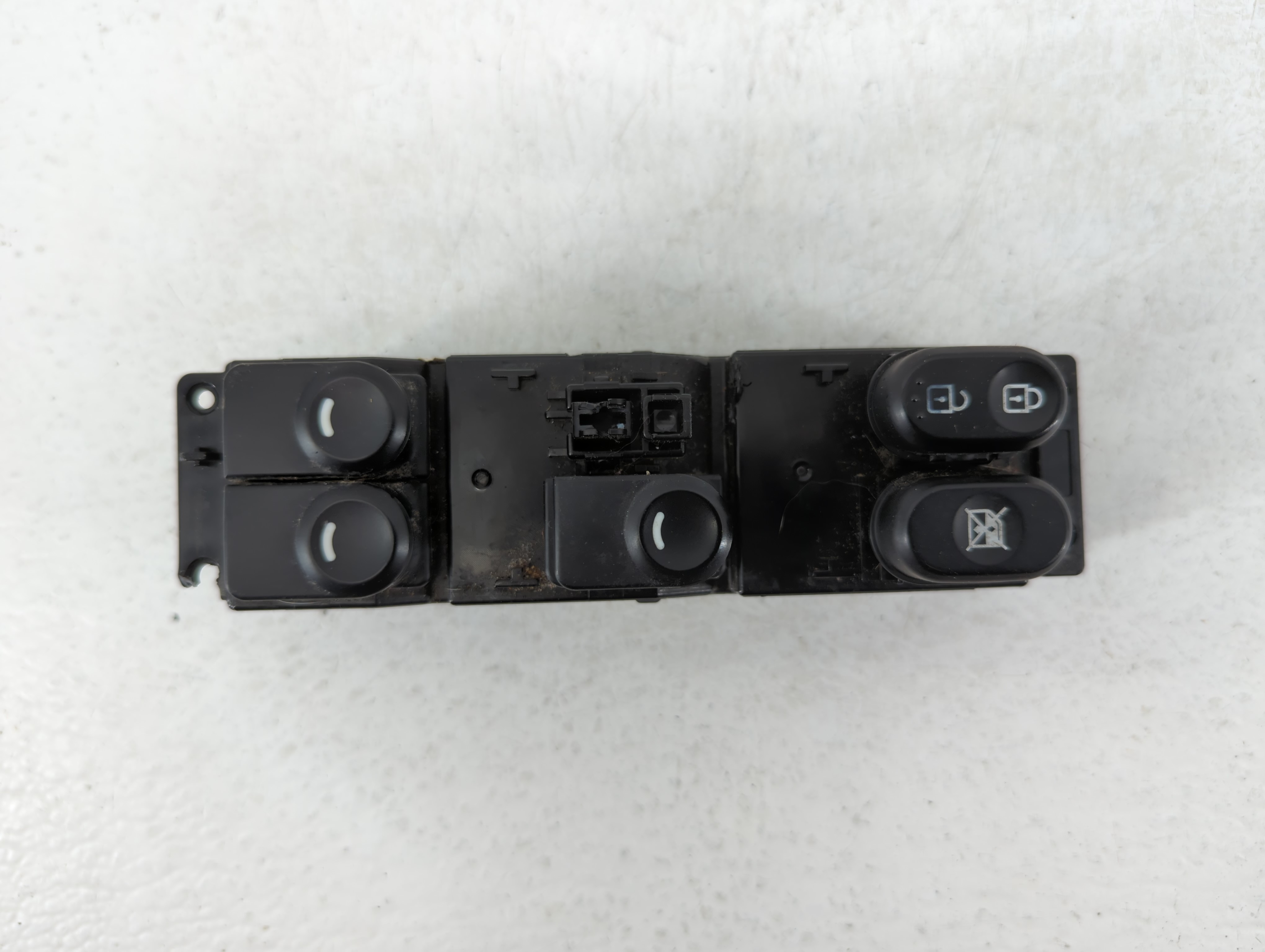 2012-2017 Hyundai Accent Driver Left Door Master Power Window Switch 636602 - Oemusedautoparts1.com