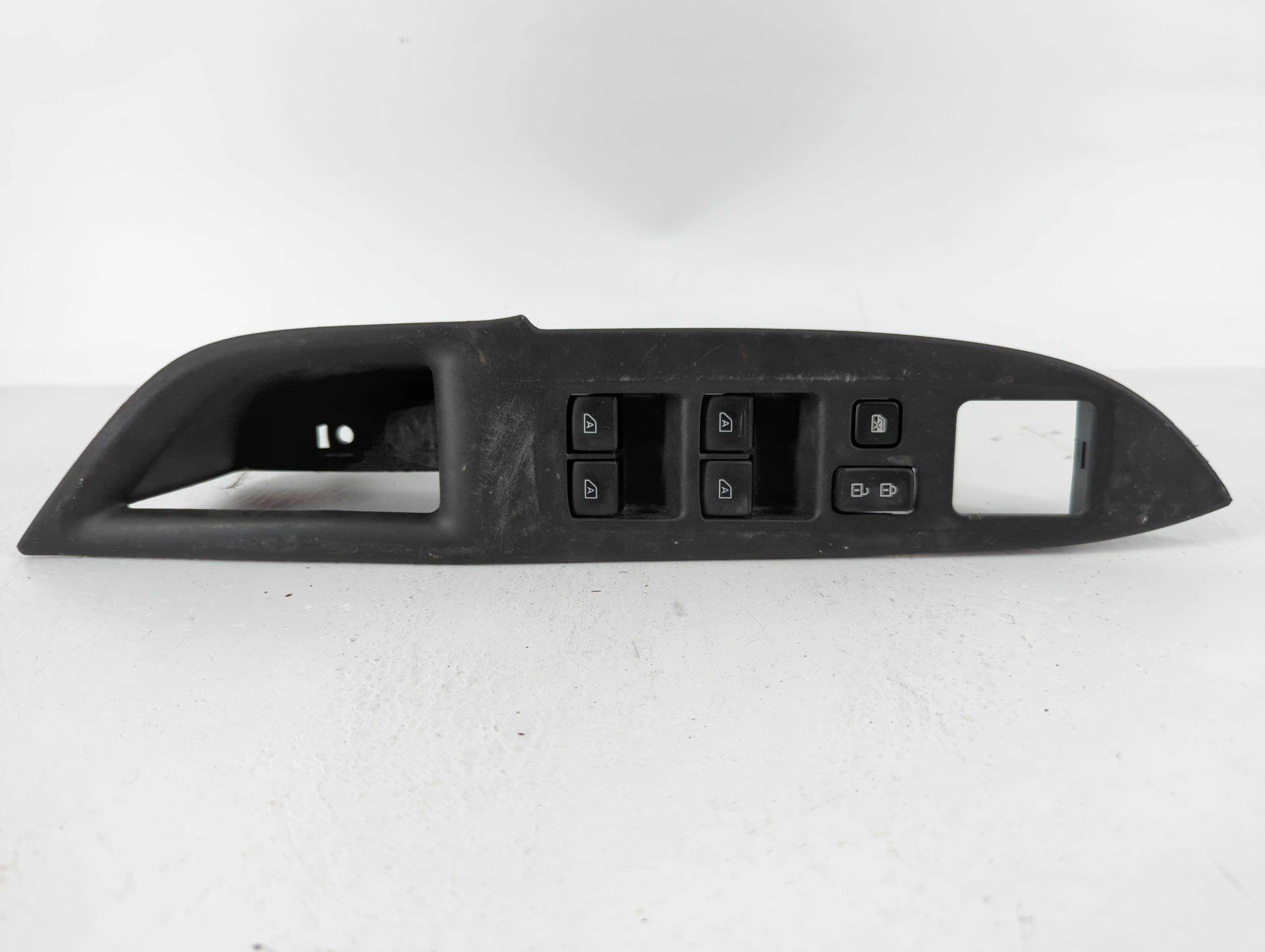 2020 Mitsubishi Outlander Driver Left Door Master Power Window Switch 636722 - Oemusedautoparts1.com