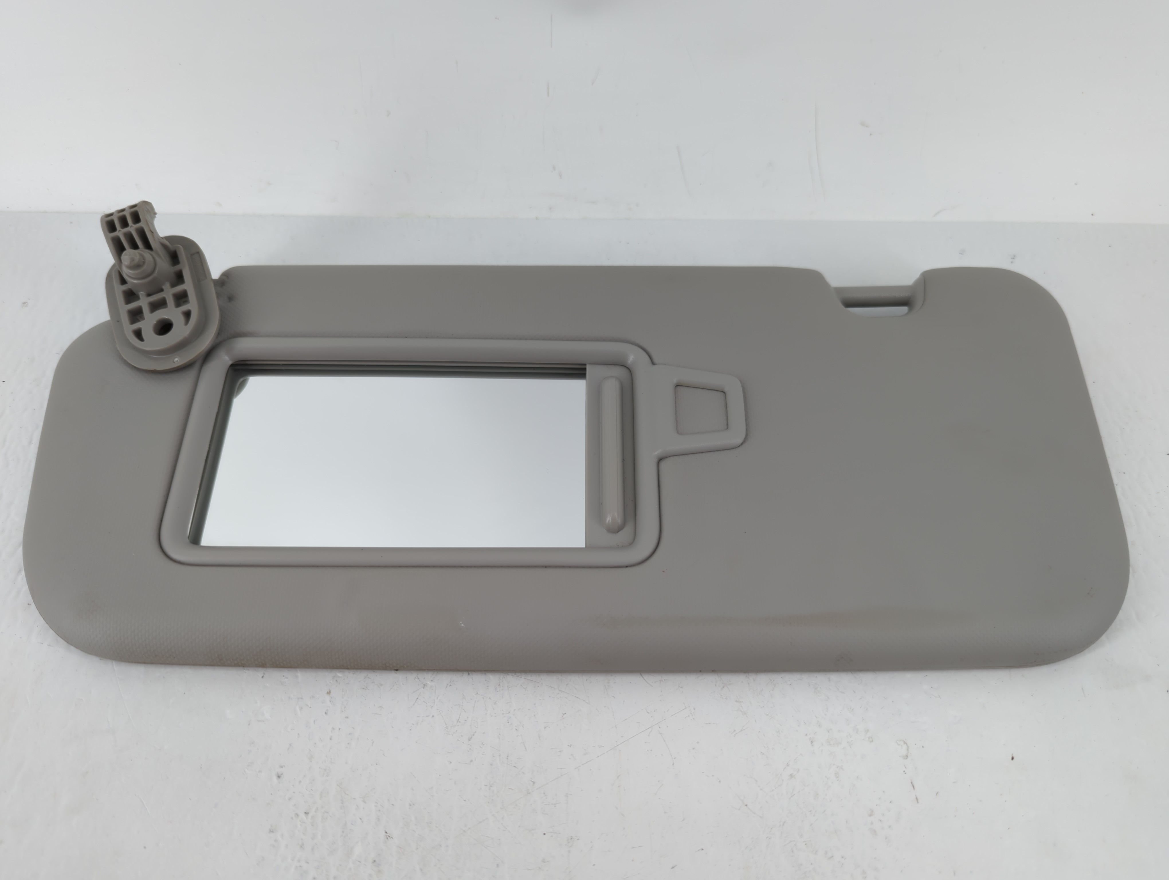 Picture of 2018-2020 Kia Rio Driver Sun Visor Mirror Left Sunvisor Grey 637064