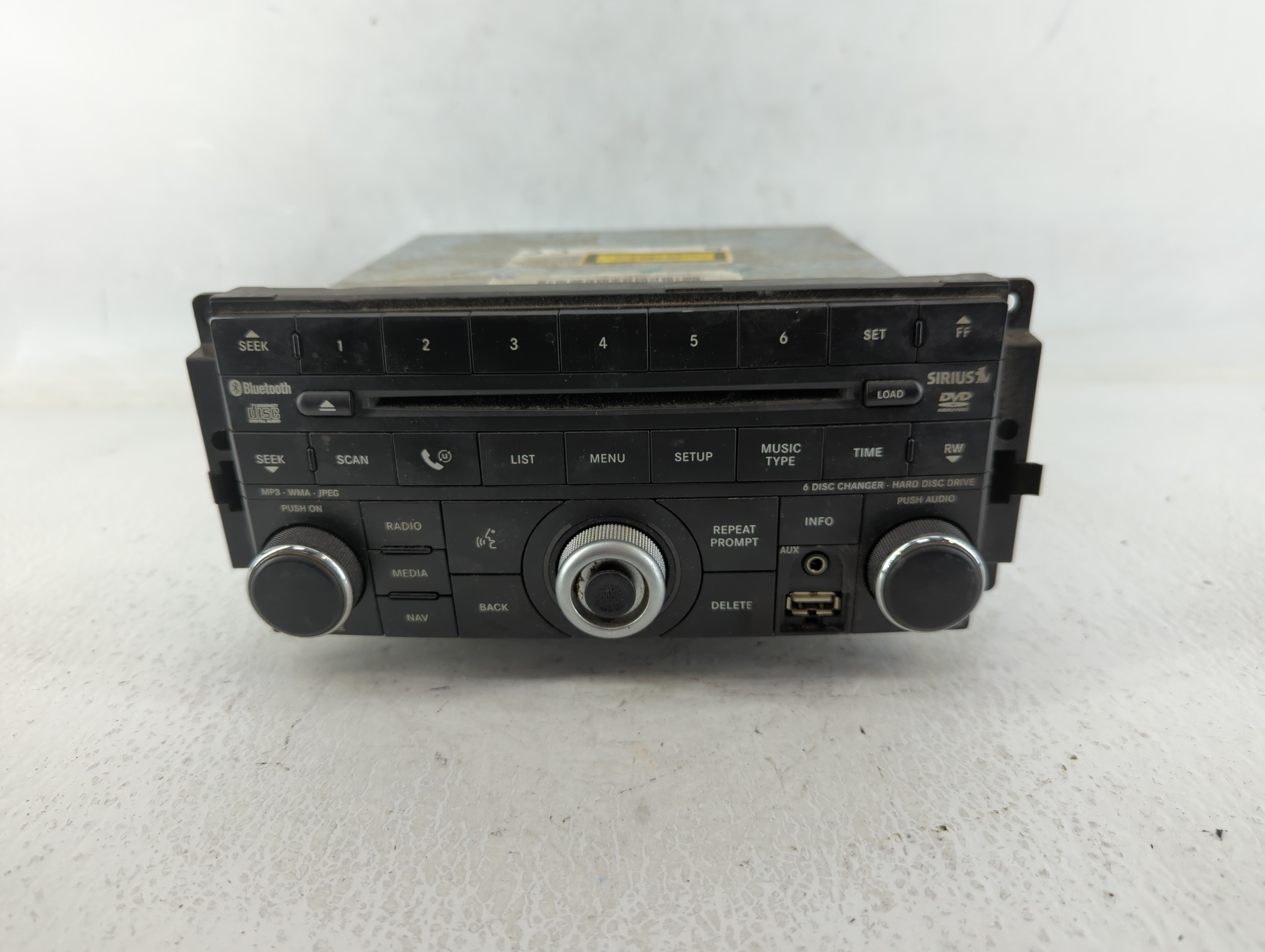 2010 Dodge Journey Am Fm Cd Player Radio Receiver 637721 - Oemusedautoparts1.com