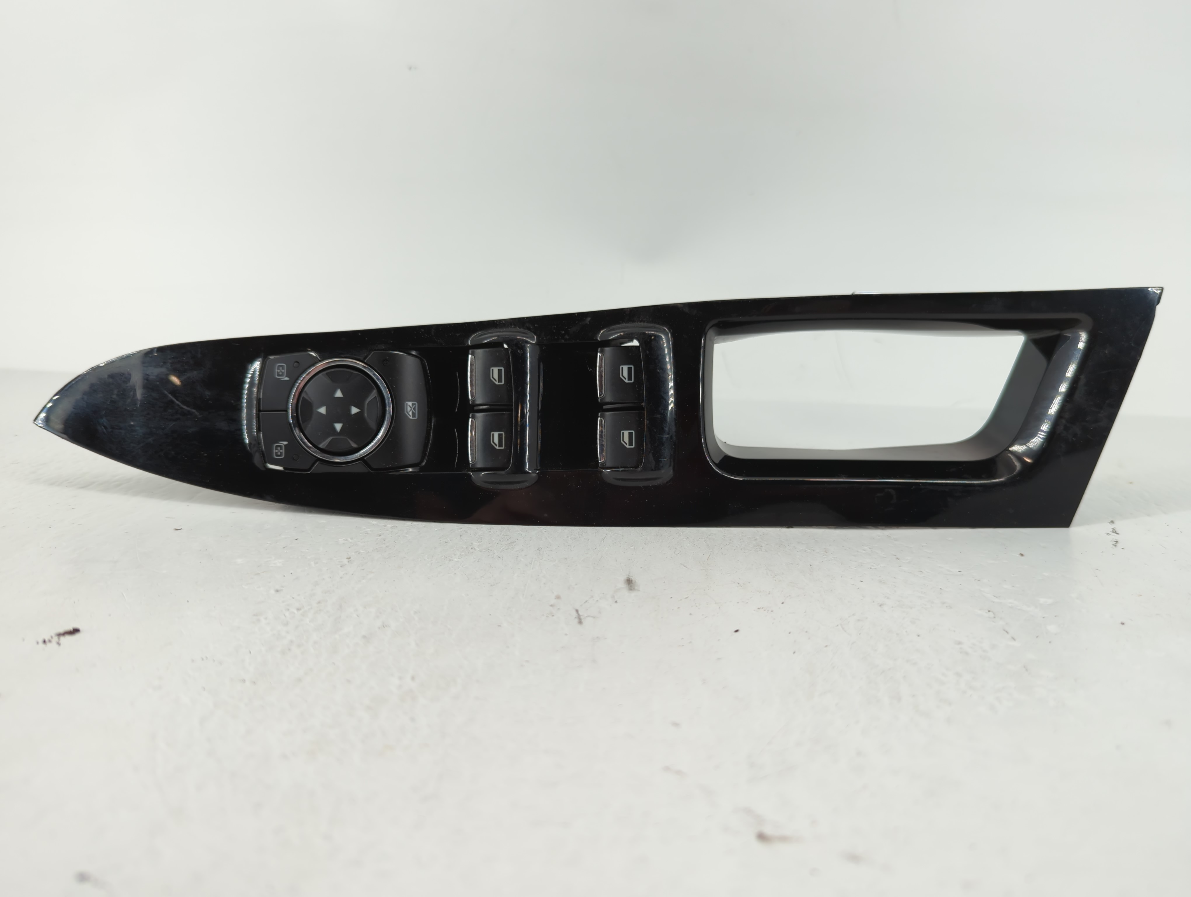 2013-2016 Ford Fusion Driver Left Door Master Power Window Switch 637979 - Oemusedautoparts1.com