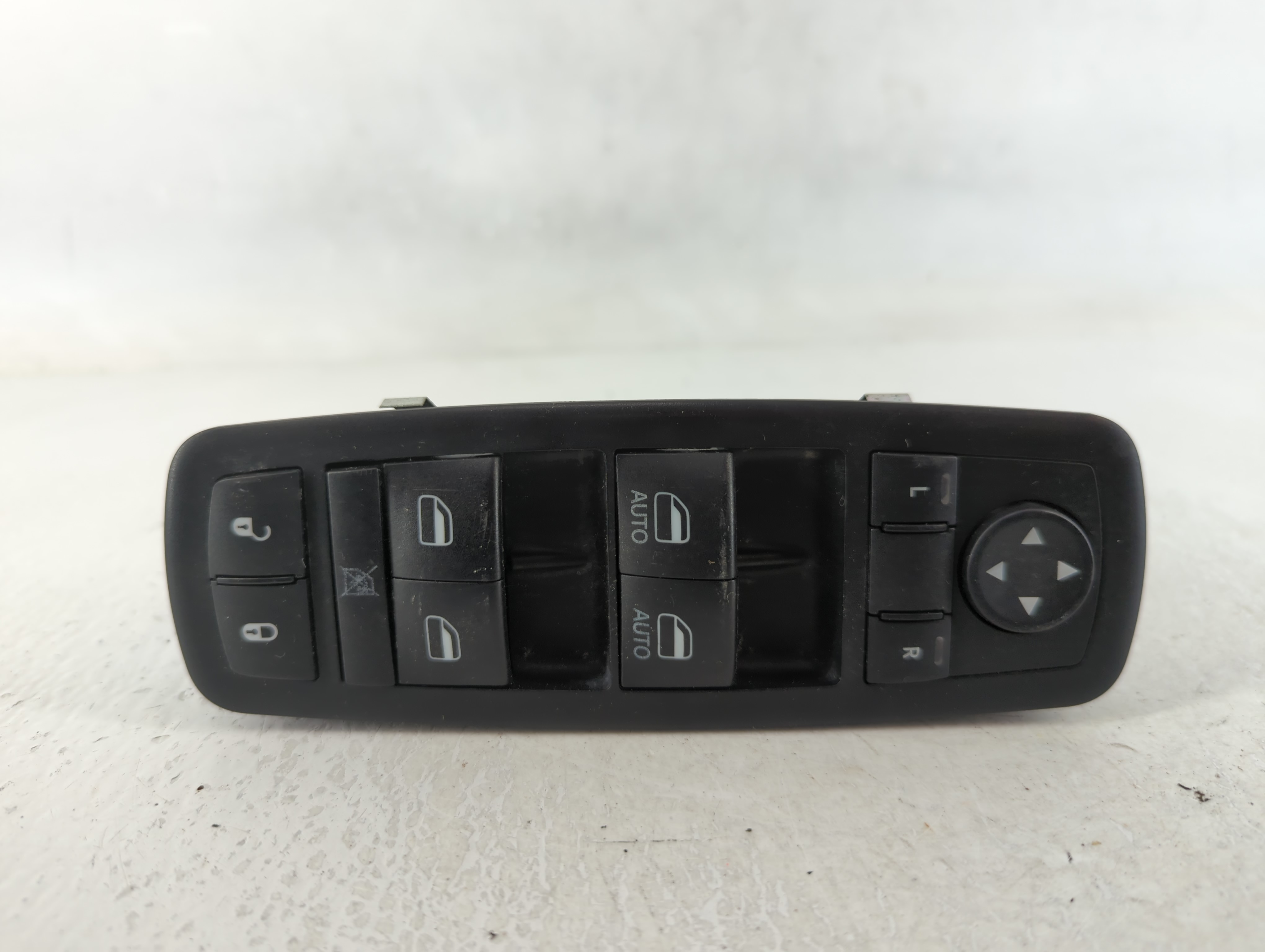 Picture of Dodge Caravan Driver Left Door Master Power Window Switch 68298866aa 638033