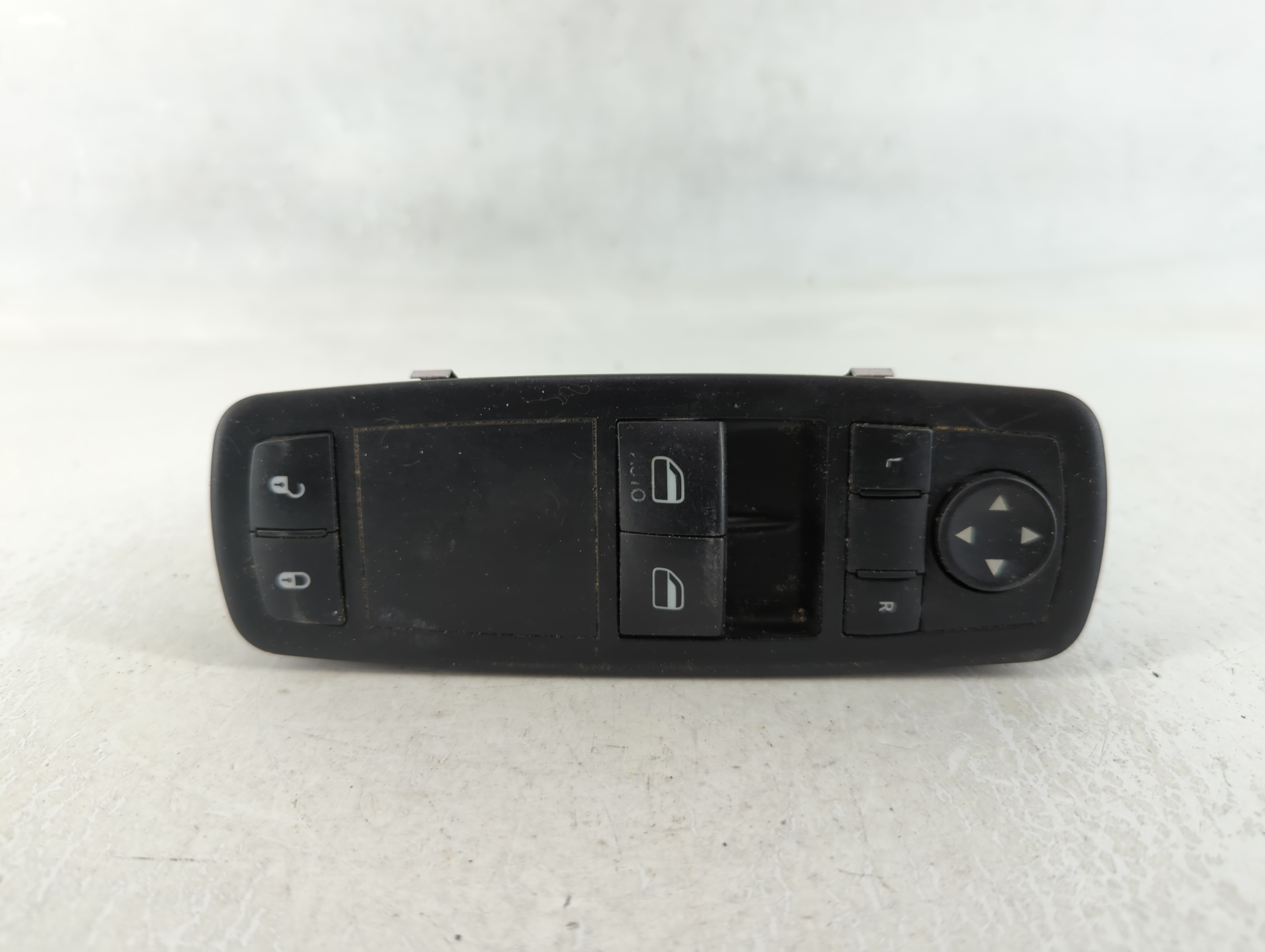 Picture of Dodge Caravan Driver Left Door Master Power Window Switch 68110870aa 638467
