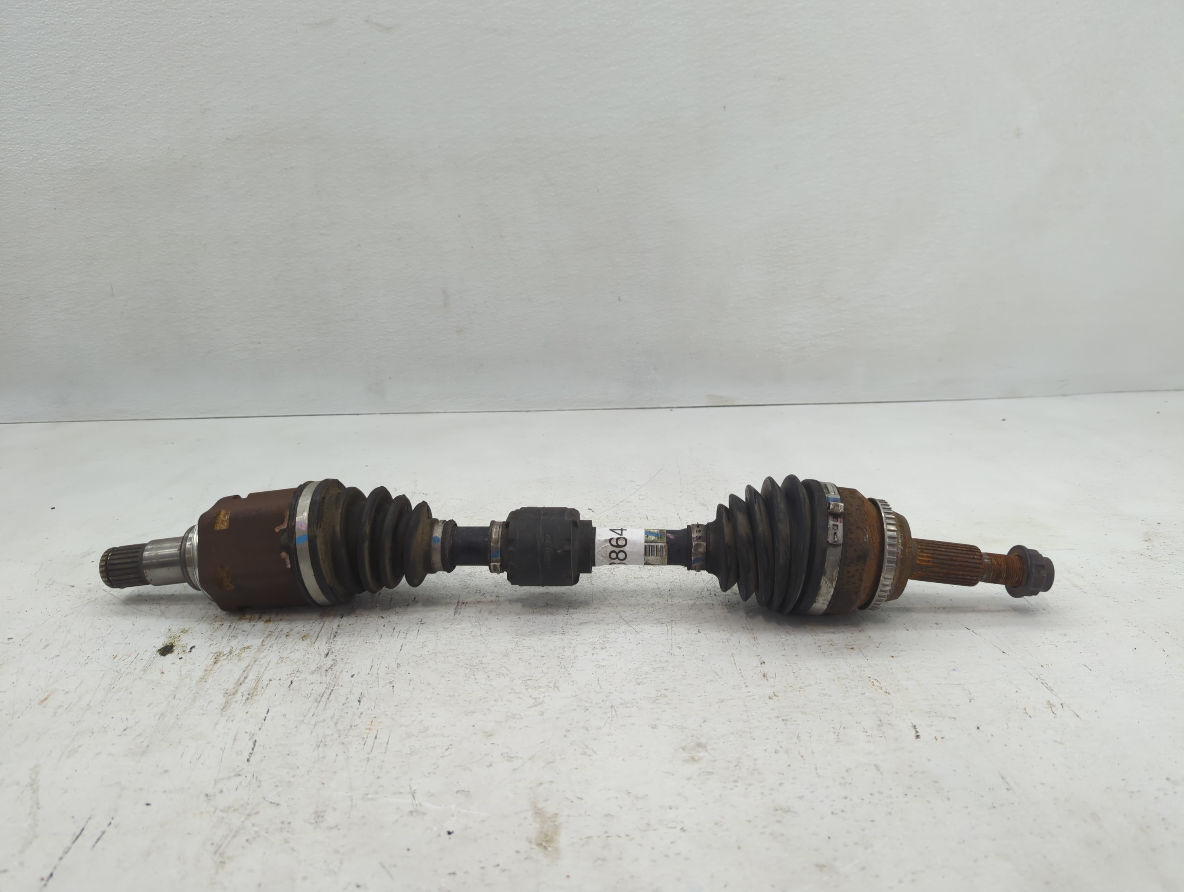 2010-2011 Toyota Camry Axle Shaft Front Driver Cv C/v 638644 - Oemusedautoparts1.com