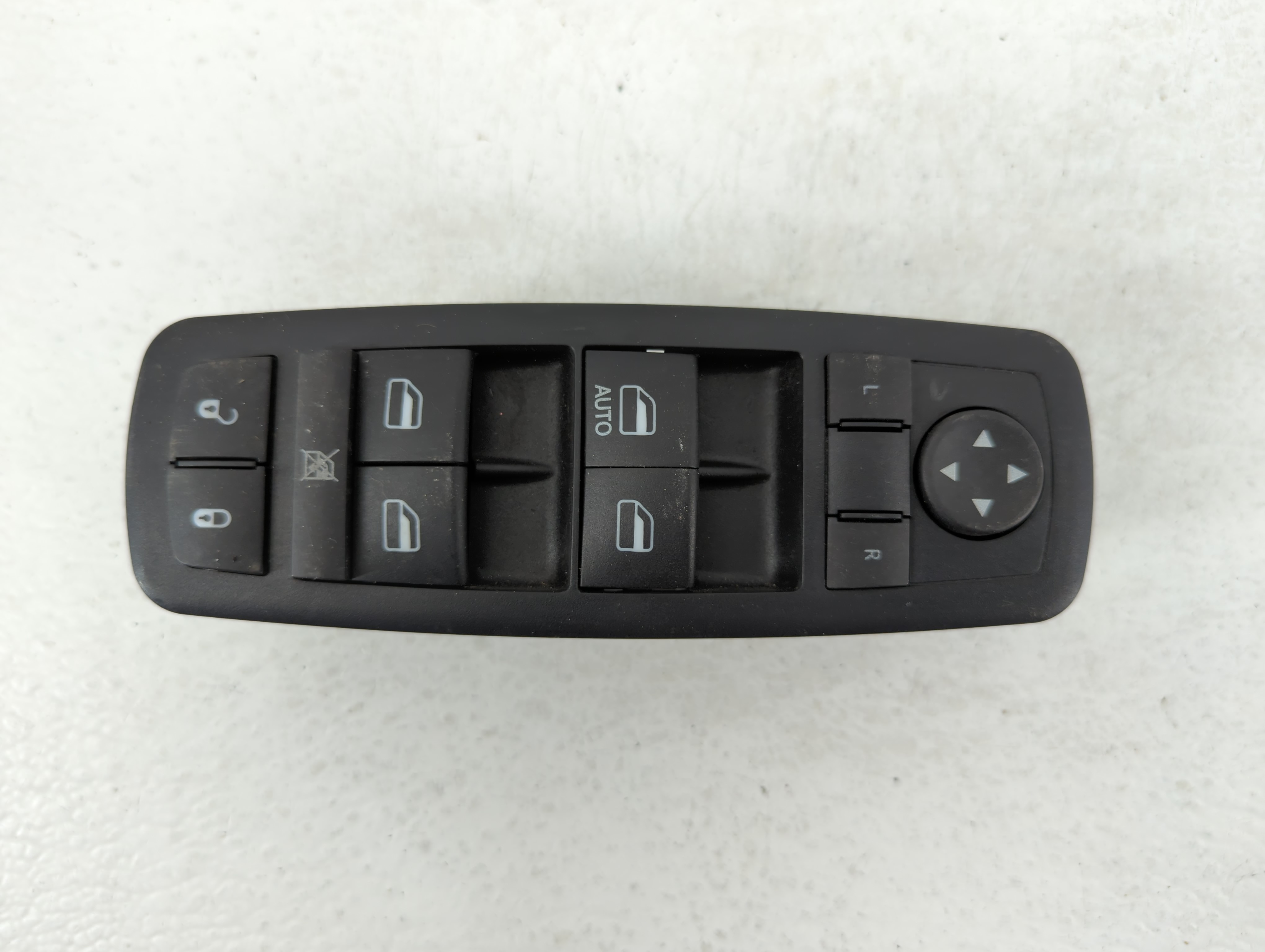2011 Dodge Journey Driver Left Door Master Power Window Switch 639354 - Oemusedautoparts1.com