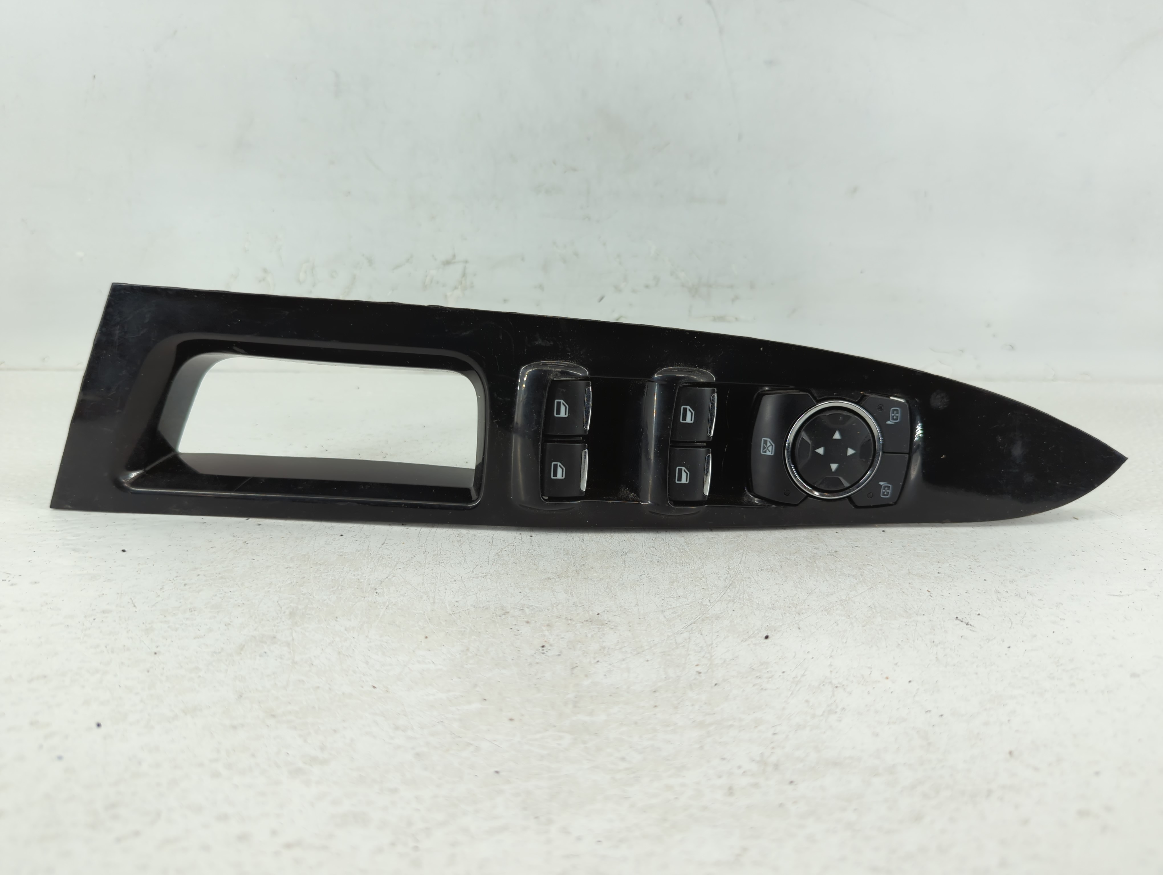 Picture of Nissan Sentra Driver Left Door Master Power Window Switch Dg9t-14540-abw 639492