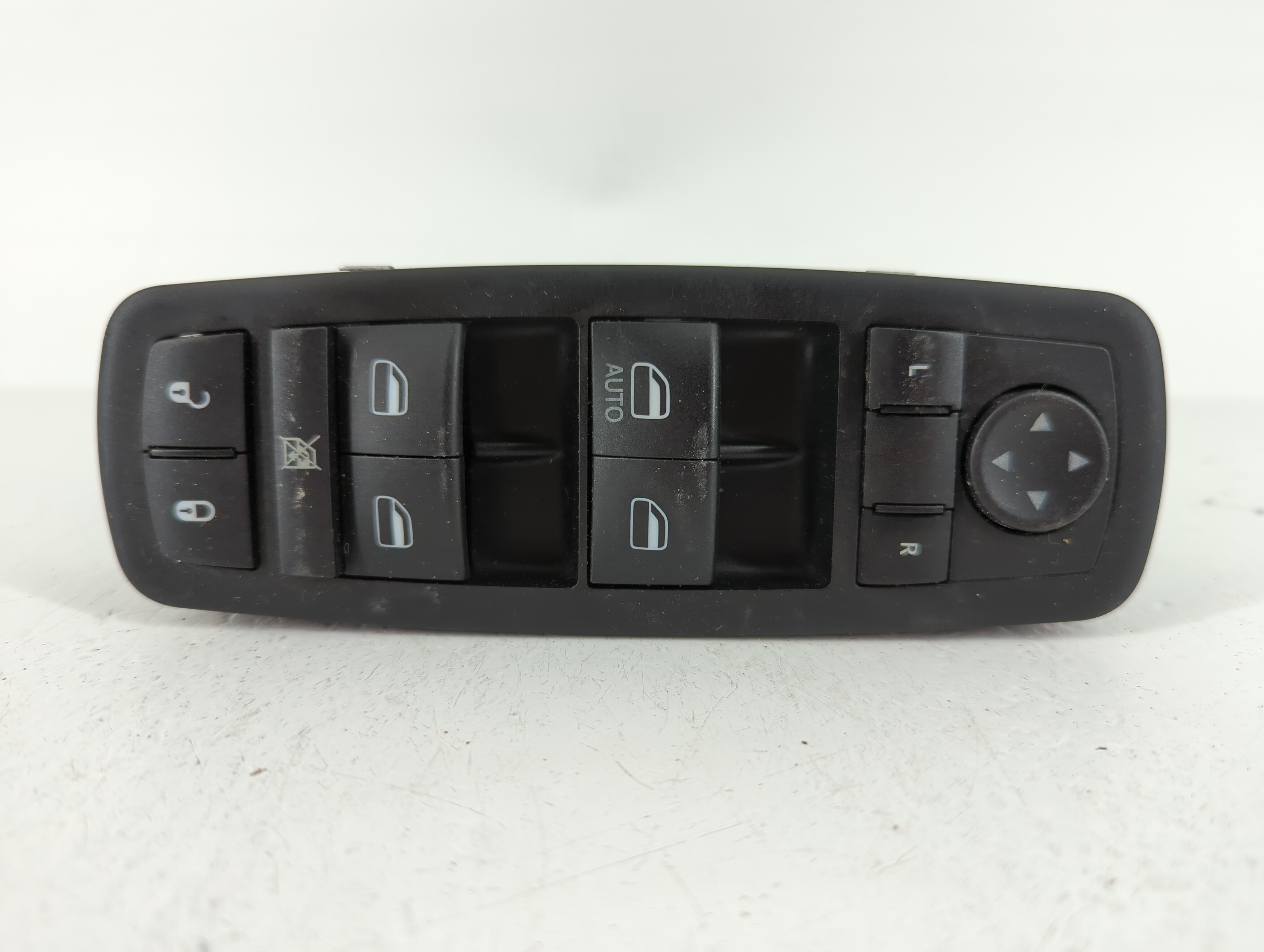 2011 Dodge Journey Driver Left Door Master Power Window Switch 640243 - Oemusedautoparts1.com