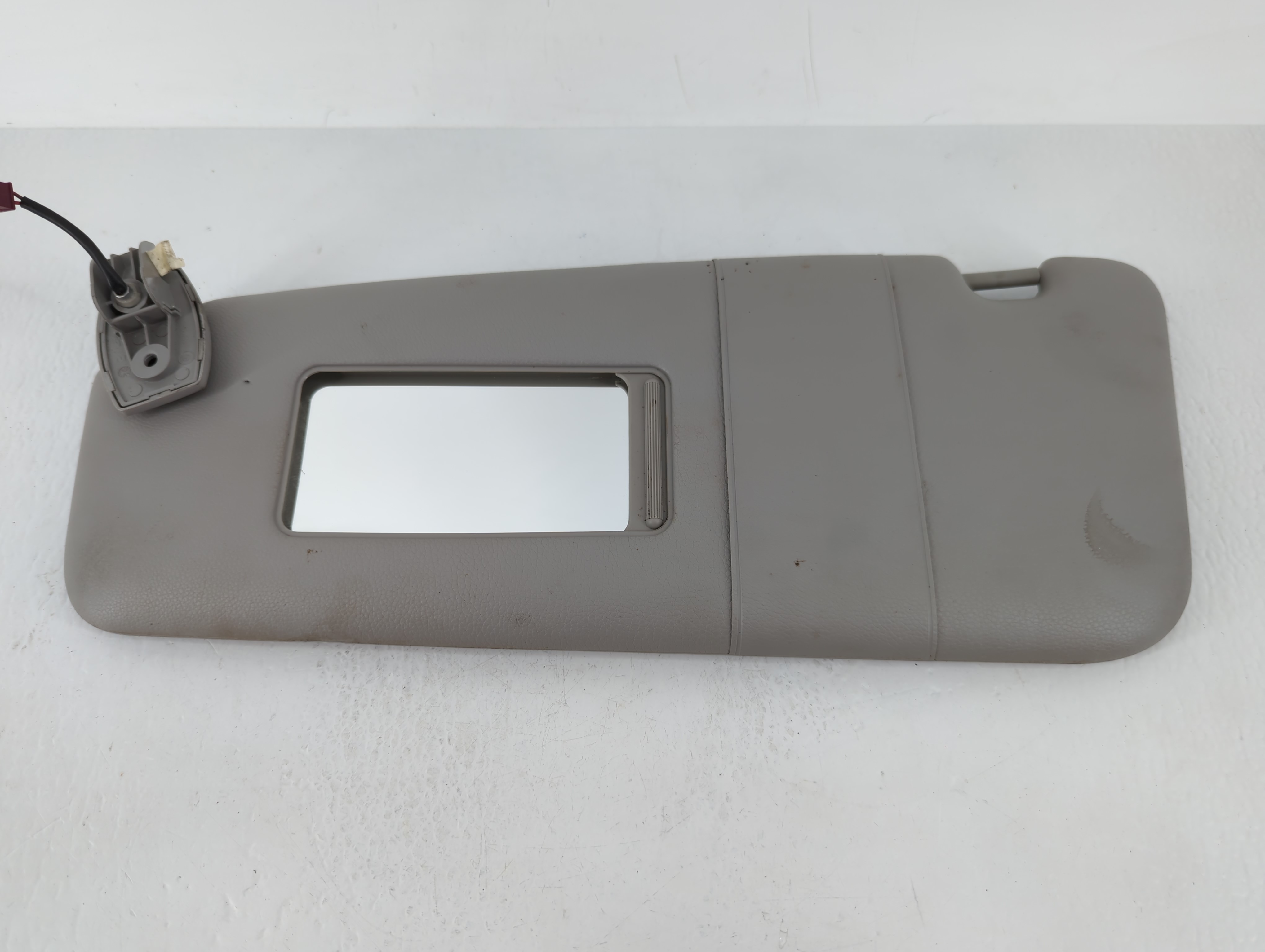 2004-2007 Bmw 530i Driver Sun Visor Mirror Left Sunvisor Grey 640298 - Oemusedautoparts1.com