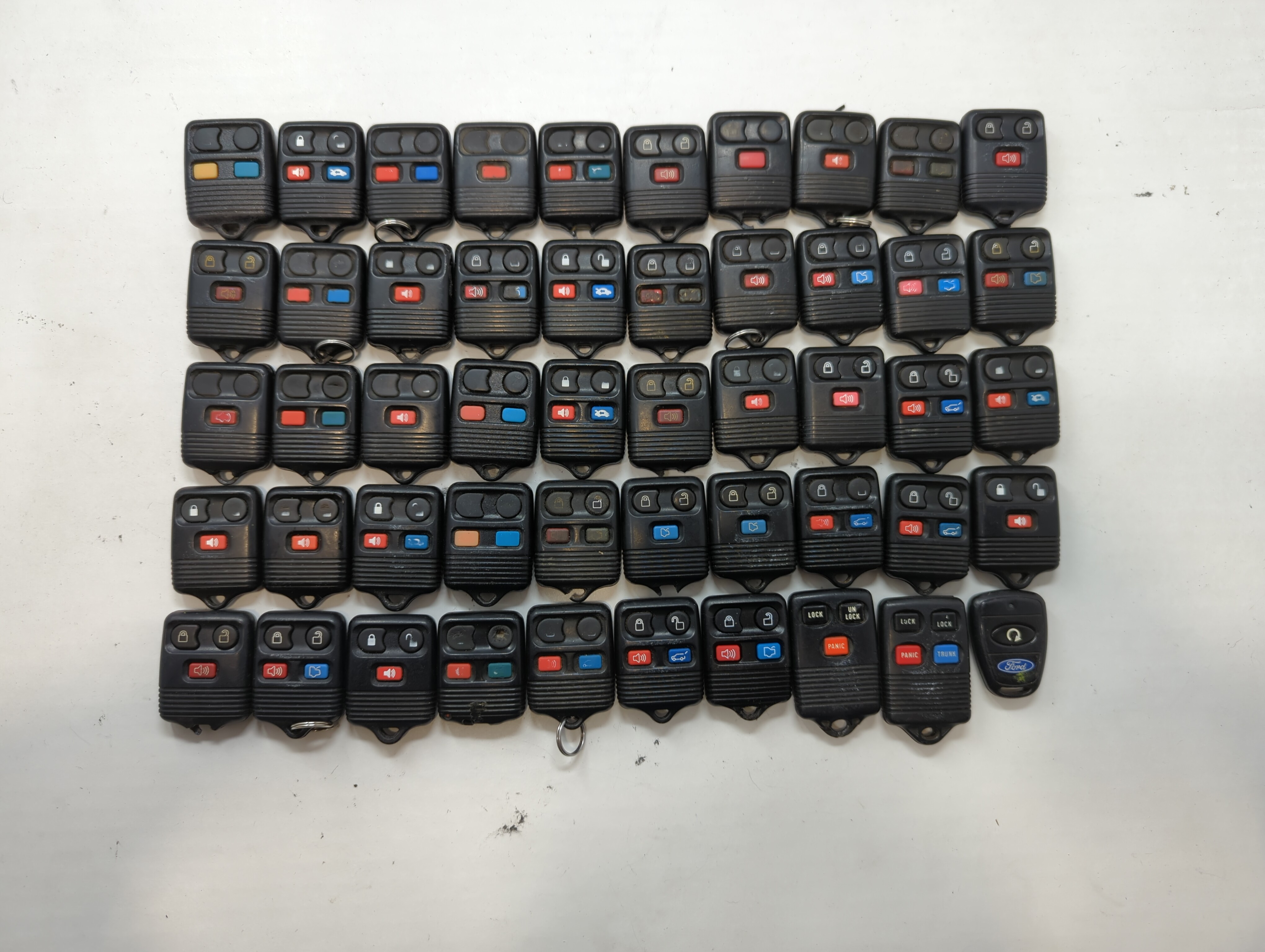 Lot of 50 Ford Keyless Entry Remote Fob MIXED FCC IDS MIXED PART NUMBERS 640721 - Oemusedautoparts1.com