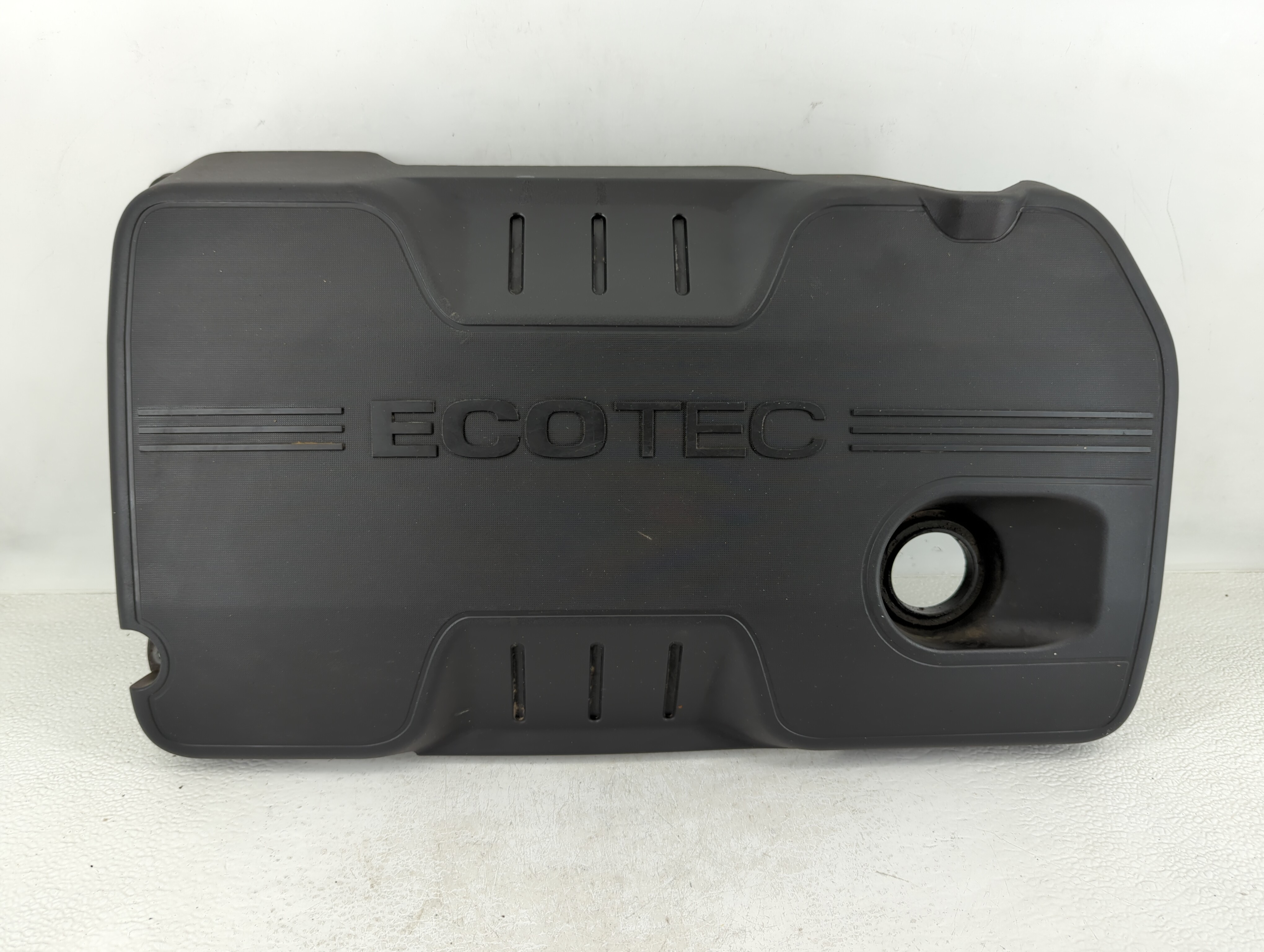 2015 Buick Verano Engine Cover 640838 - Oemusedautoparts1.com