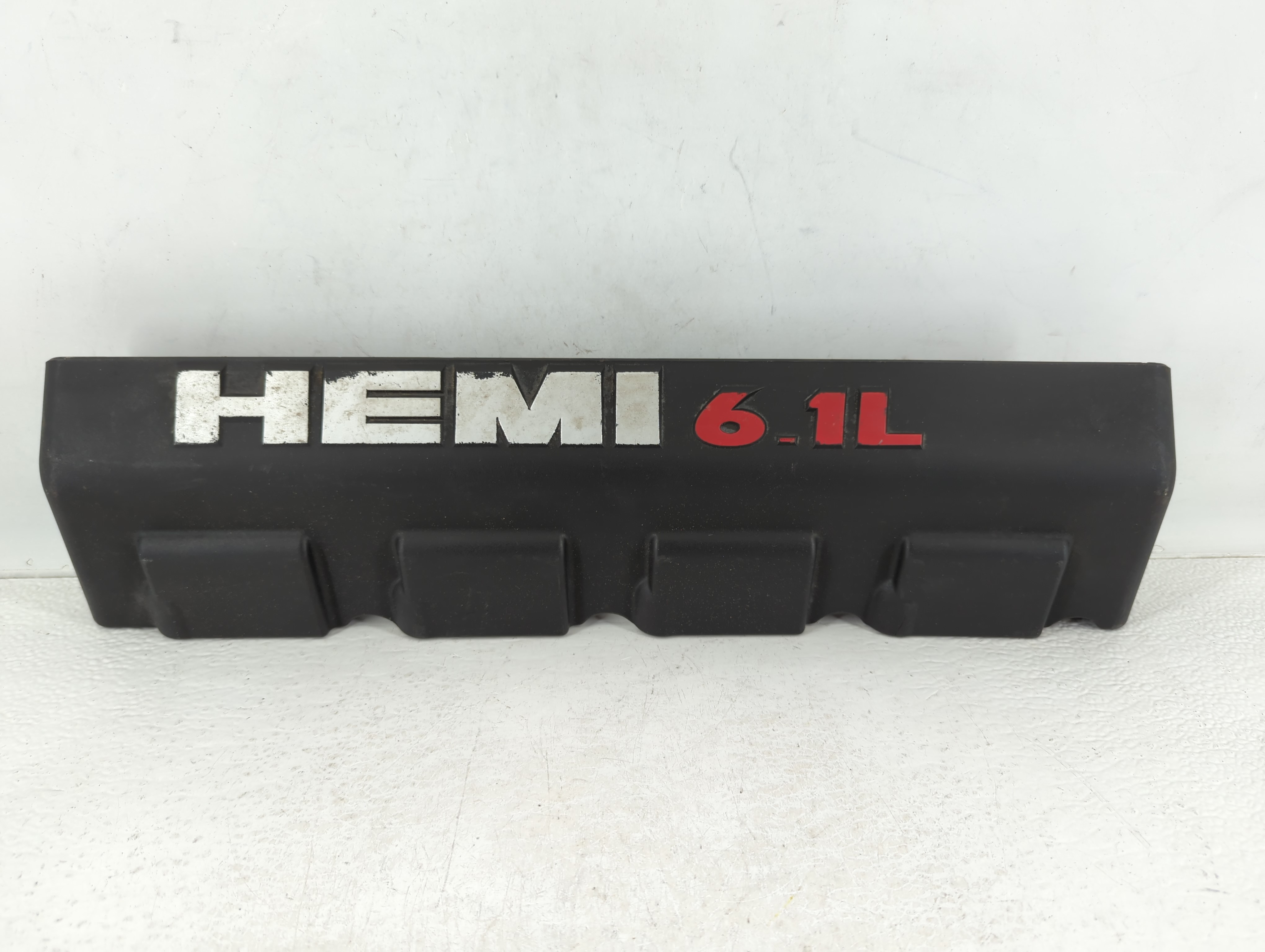 2009 Jeep Grand Cherokee Engine Cover 640912 - Oemusedautoparts1.com