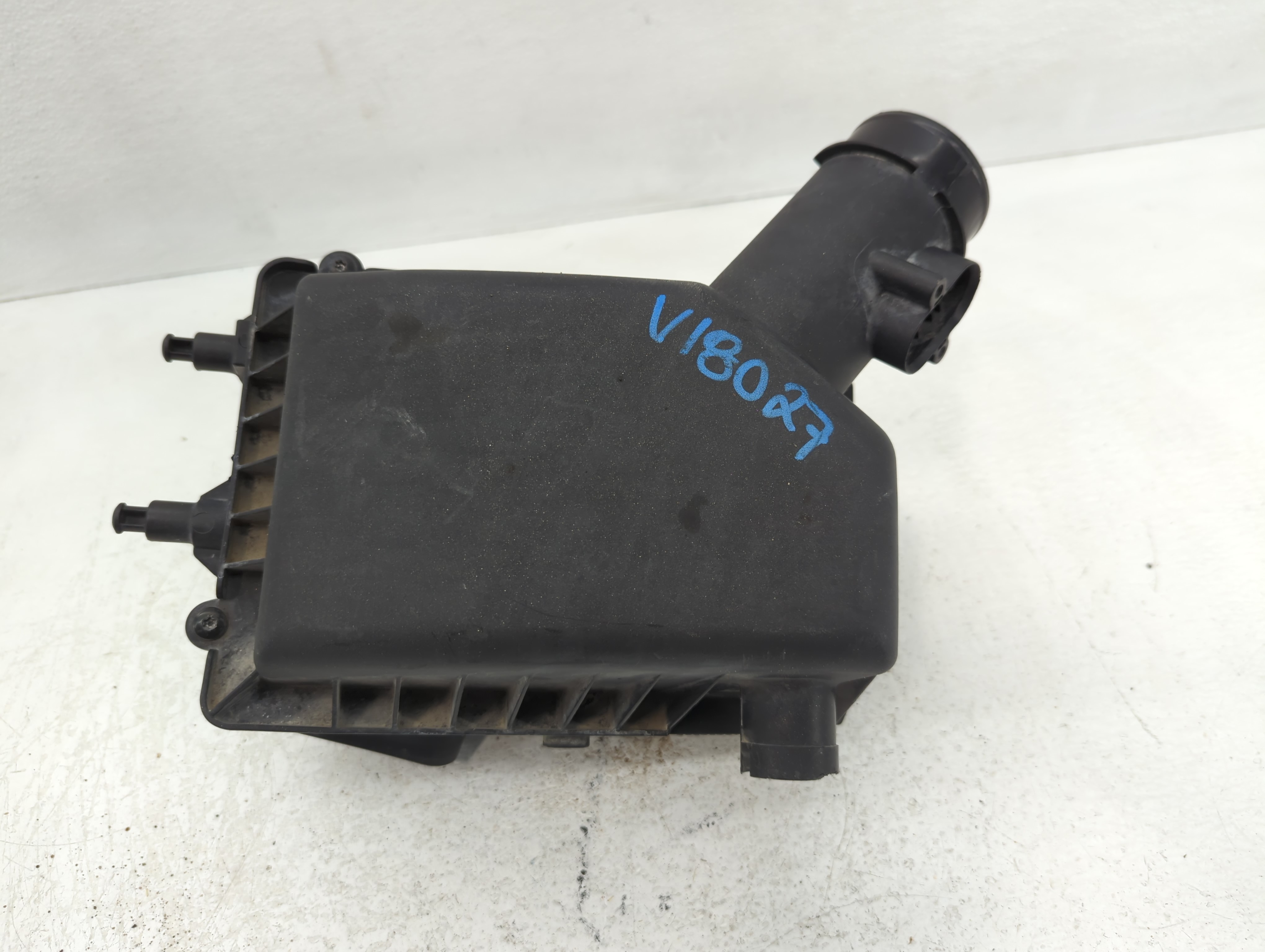 2016 Buick Verano Air Cleaner Intake-duct Hose Tube 640999 - Oemusedautoparts1.com
