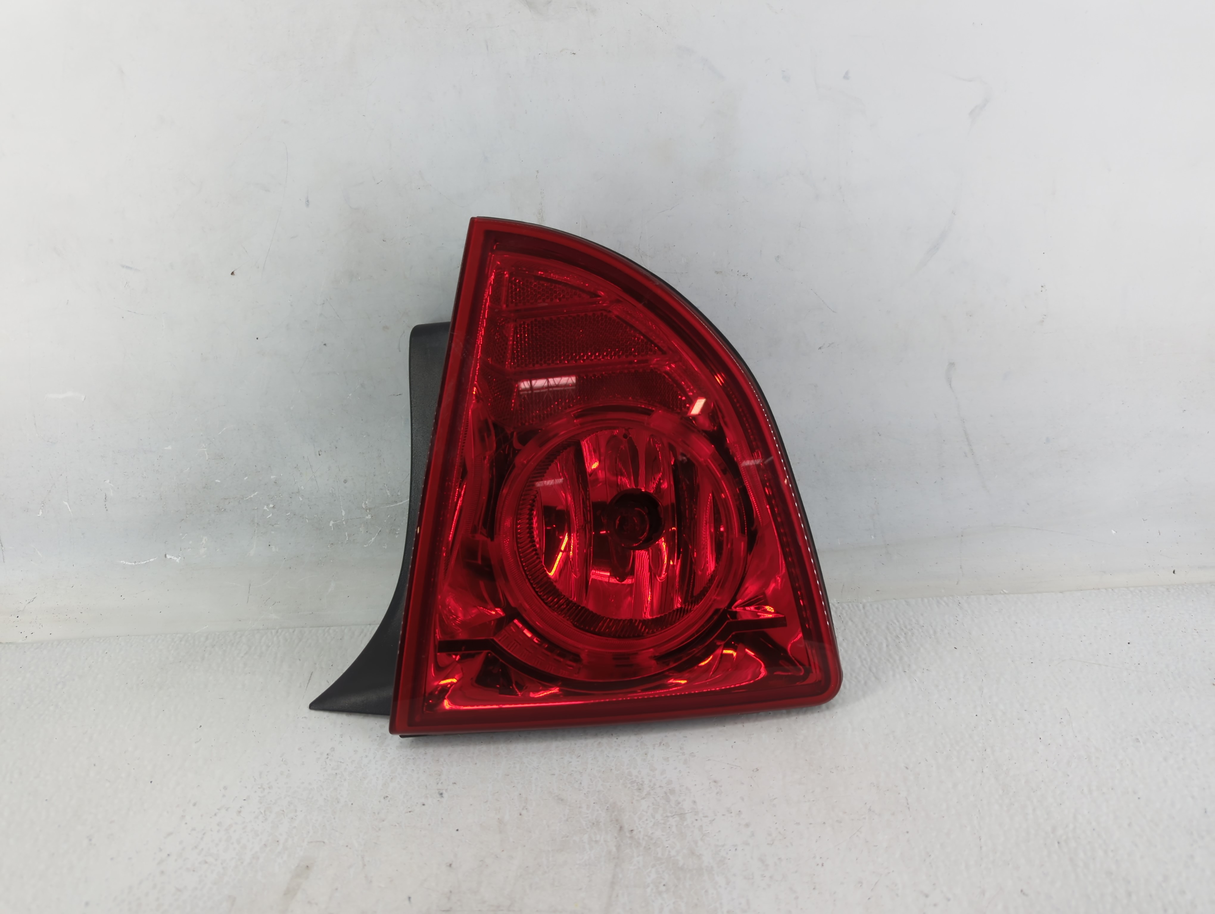 2008-2012 Chevrolet Malibu Driver Left Side Tail Light Taillight Oem 641166 - Oemusedautoparts1.com