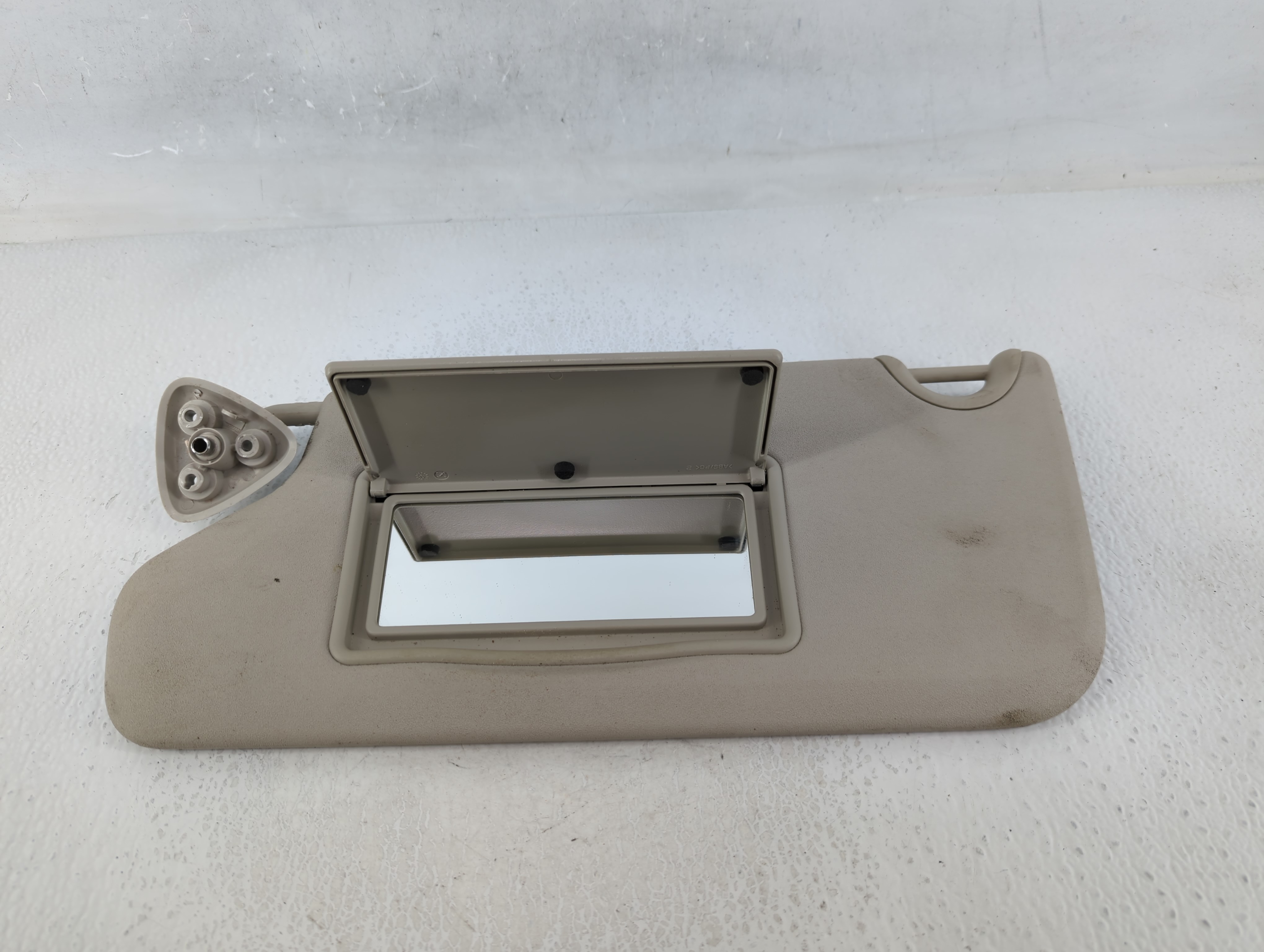 2017 Dodge Journey Driver Sun Visor Mirror Left Sunvisor Grey 641222 - Oemusedautoparts1.com