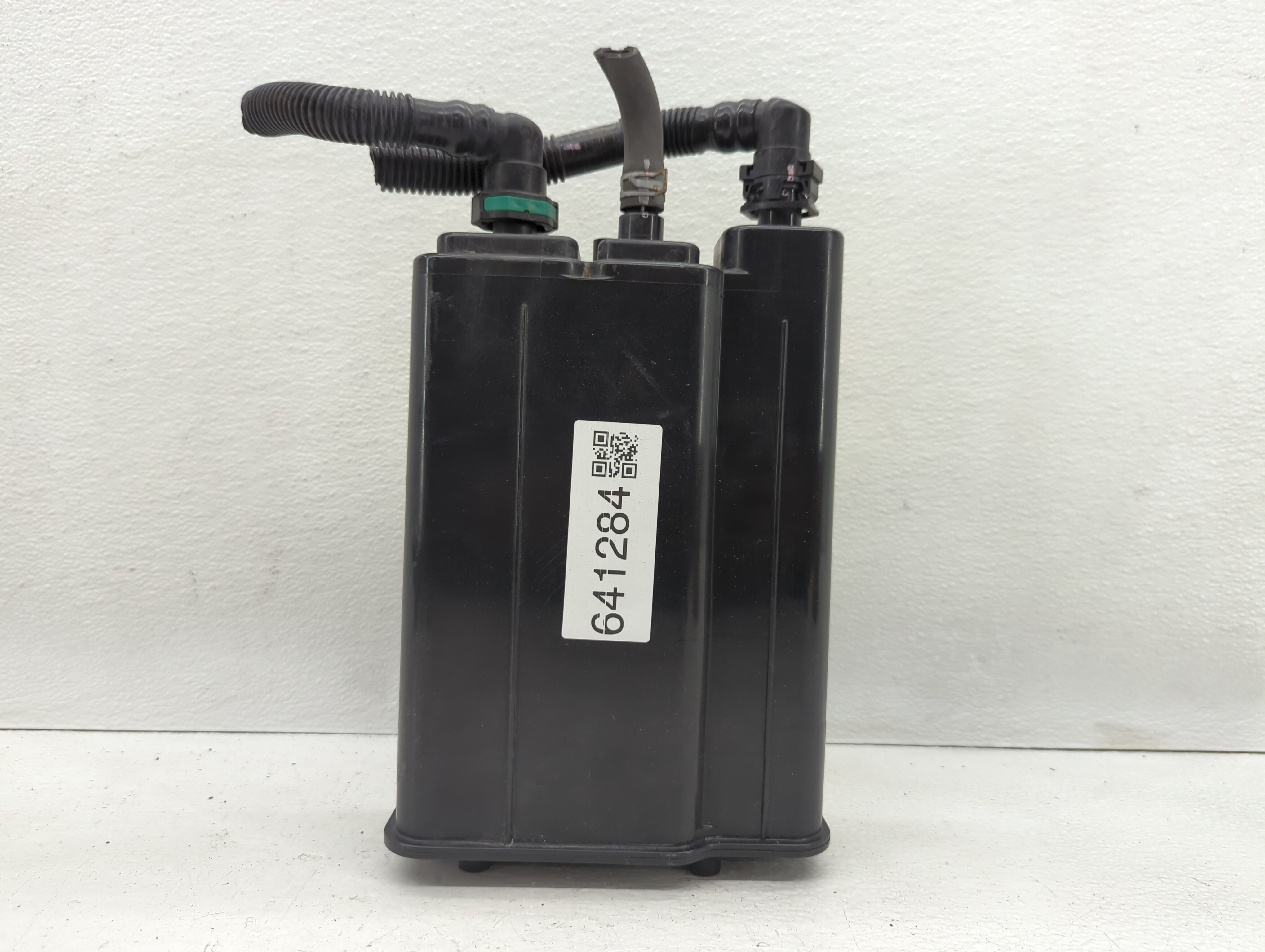 2011 Toyota Prius Fuel Vapor Charcoal Canister 641284 - Oemusedautoparts1.com