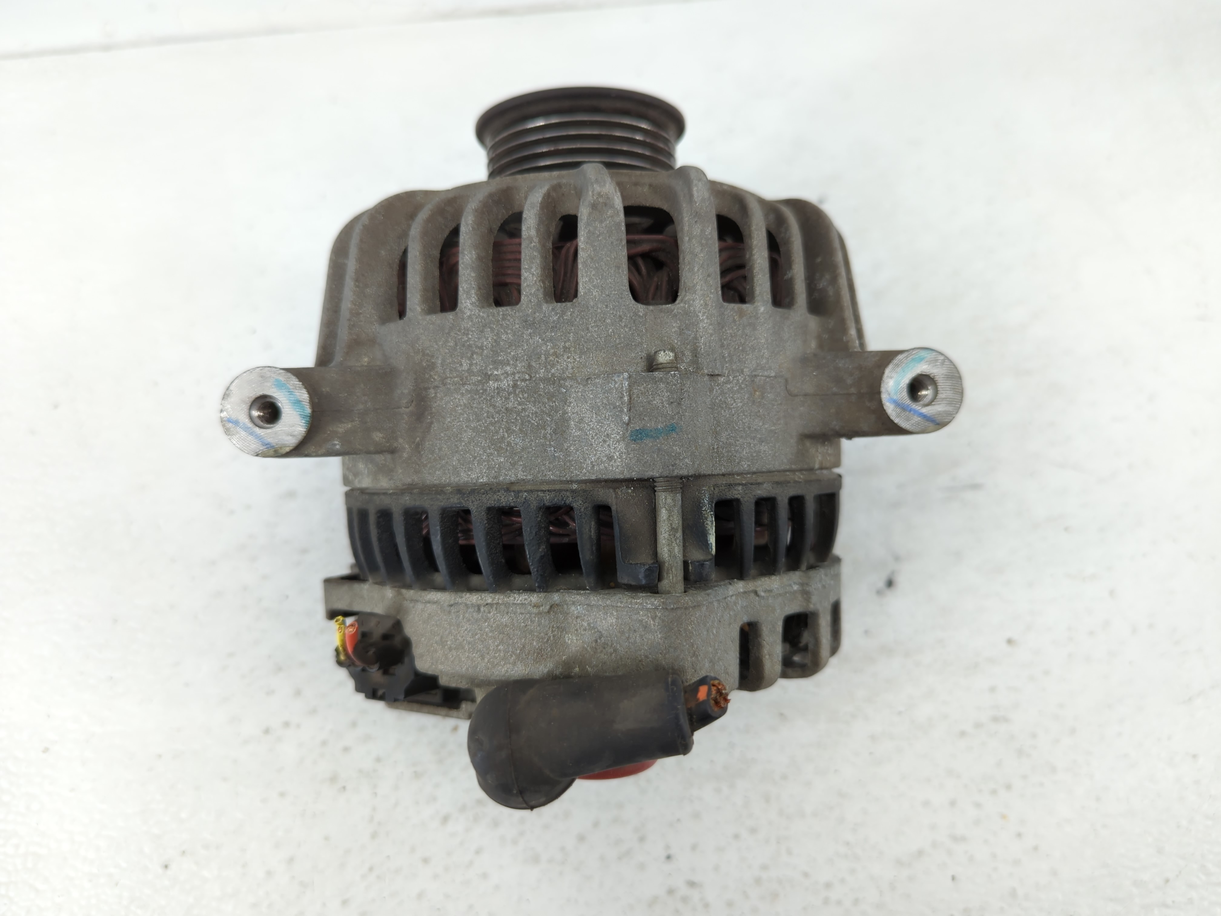 Ford Expedition Alternator Generator Charging Assembly Engine Oem 642009 - Oemusedautoparts1.com