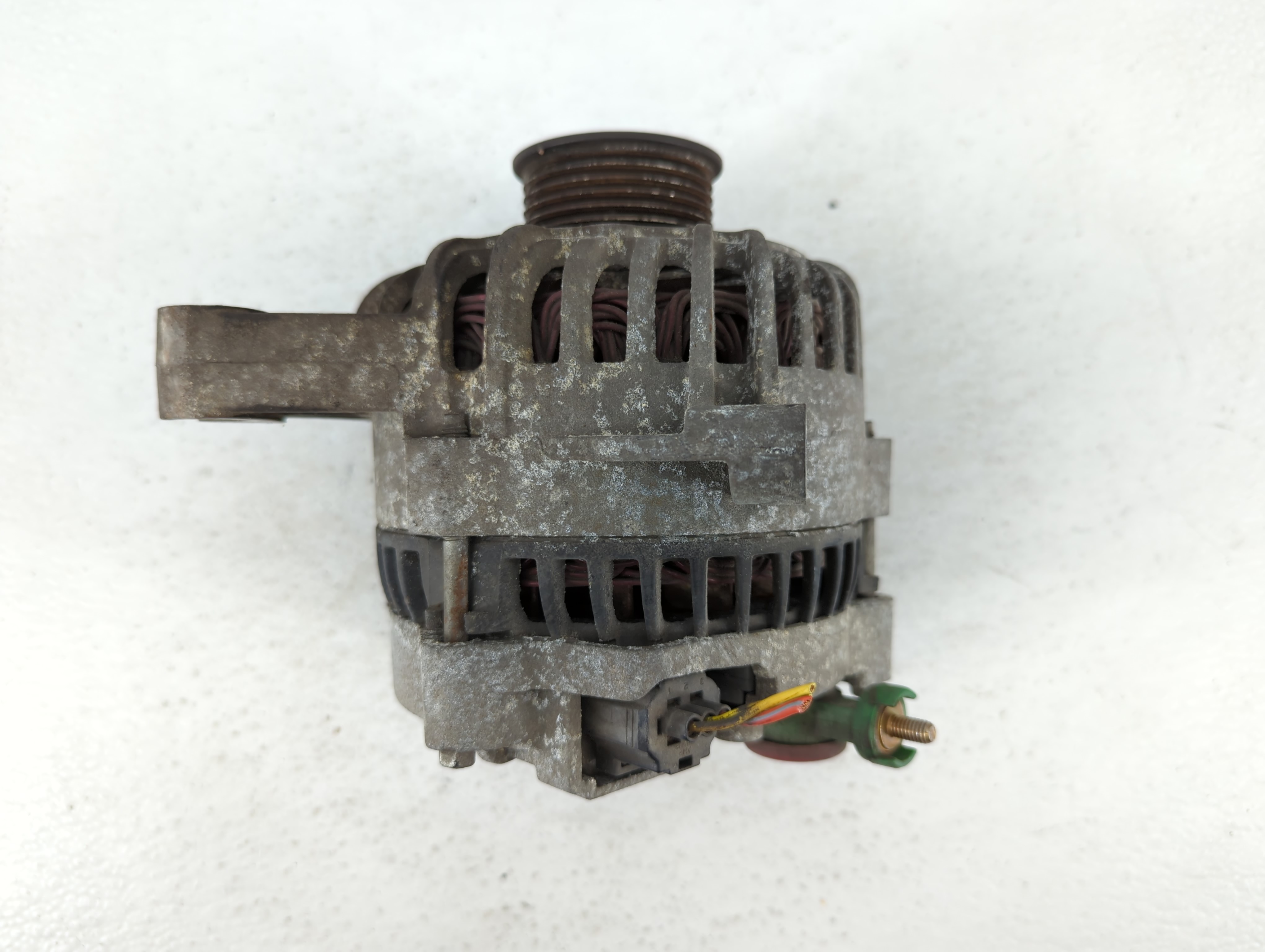 Ford Expedition Alternator Generator Charging Assembly Engine Oem 642024 - Oemusedautoparts1.com