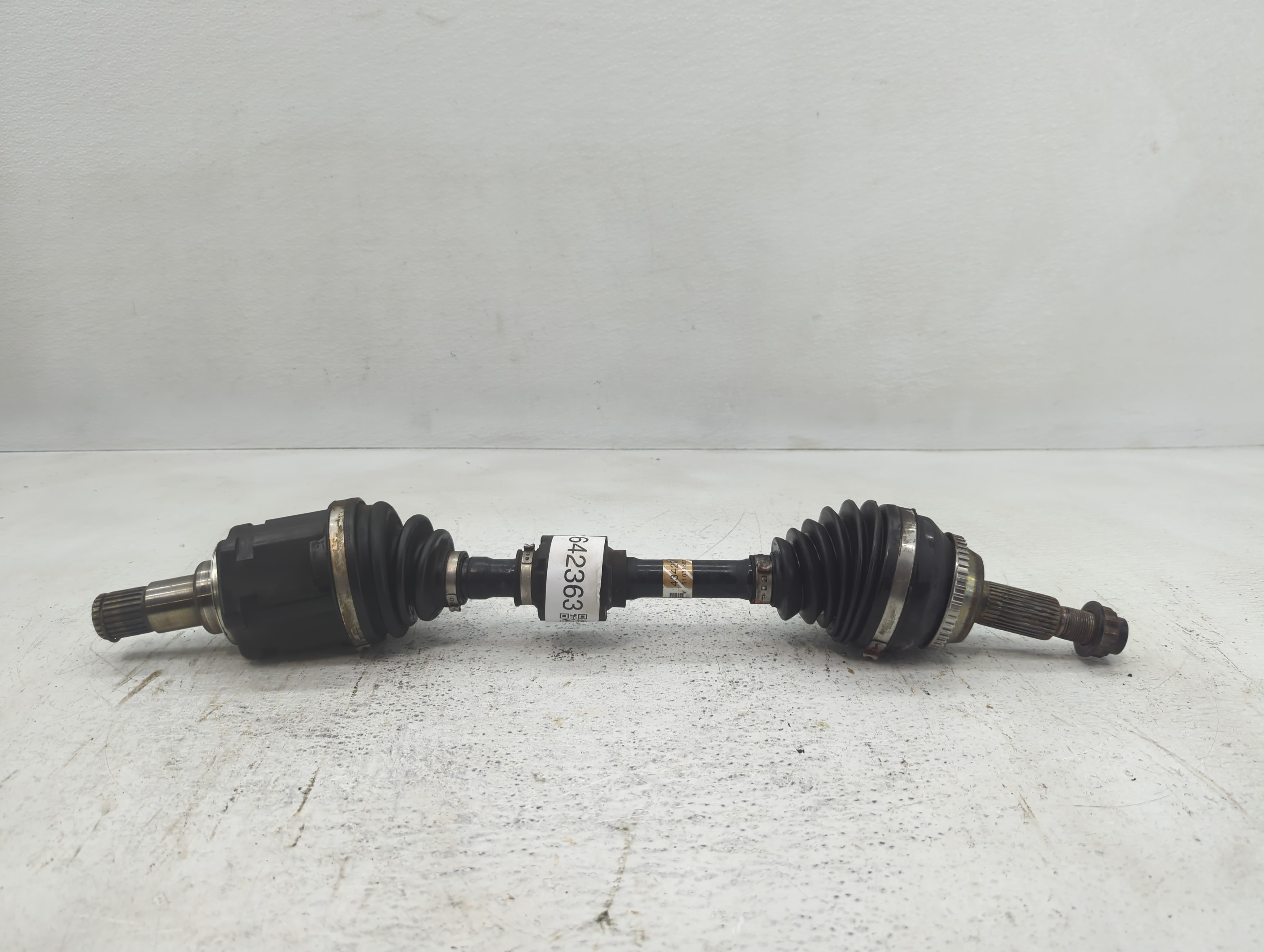 Picture of 2007-2012 Lexus Es350 Axle Shaft Front Driver Cv C/v 642363