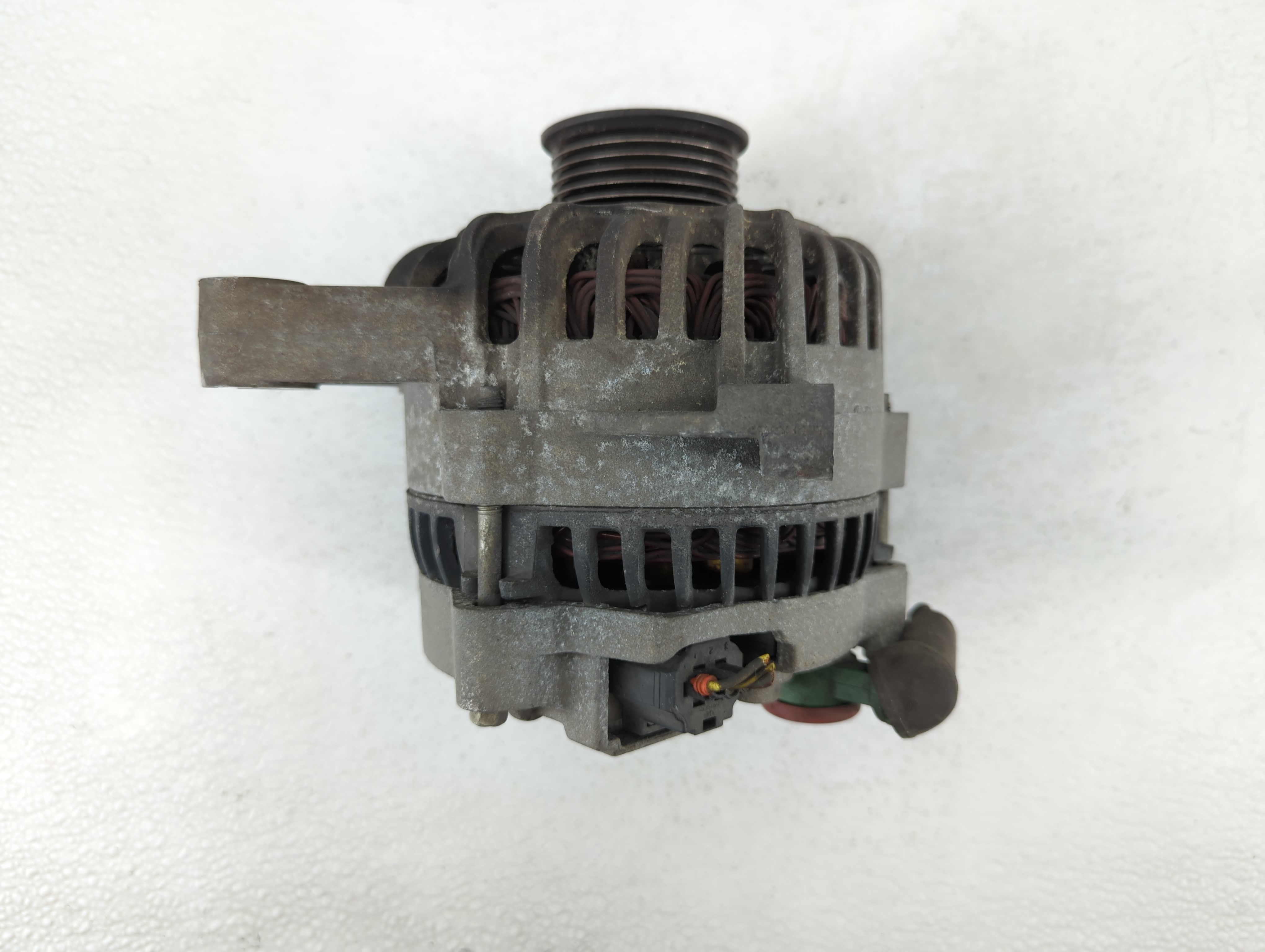 Ford Expedition Alternator Generator Charging Assembly Engine Oem 642832 - Oemusedautoparts1.com