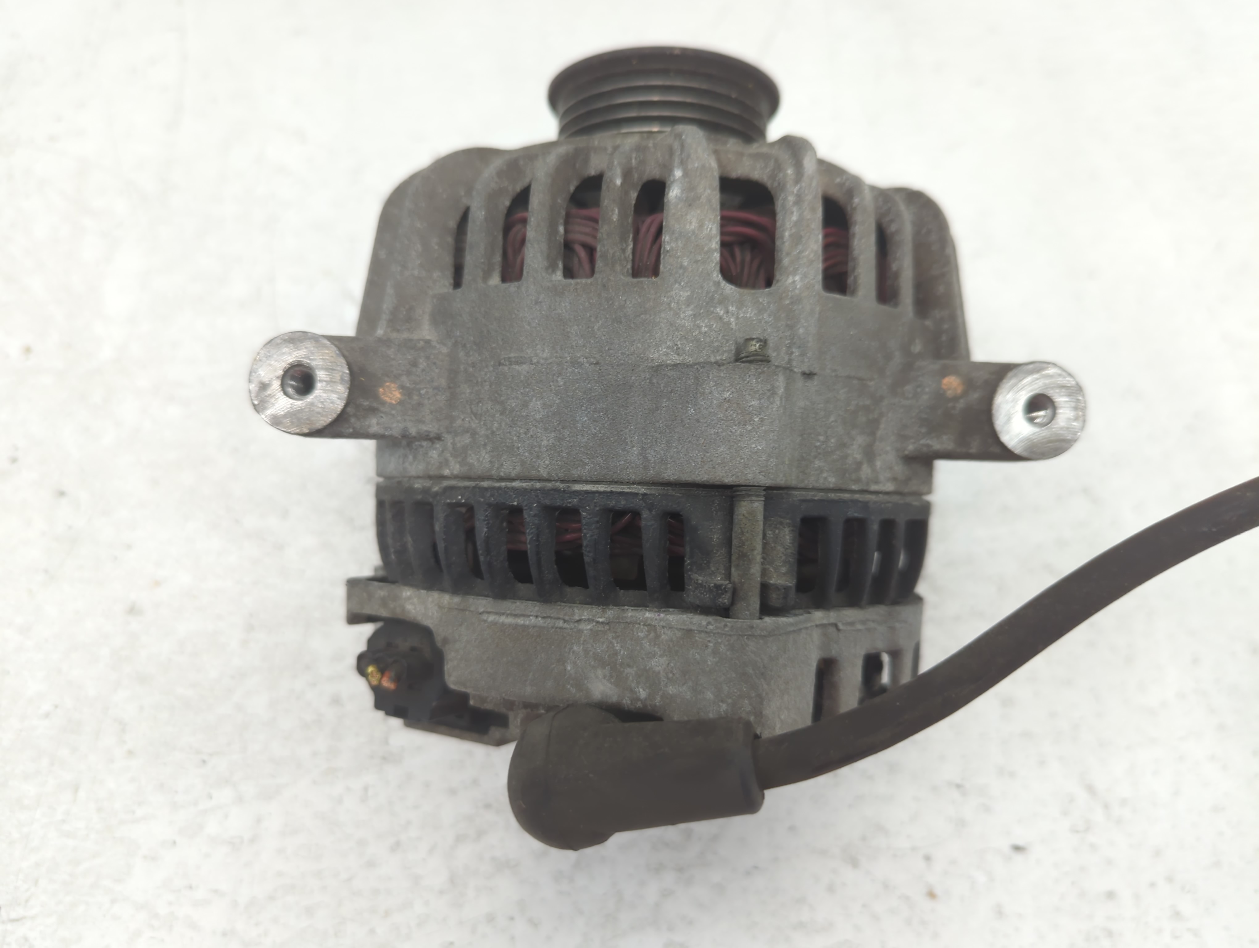 Ford Expedition Alternator Generator Charging Assembly Engine Oem 643308 - Oemusedautoparts1.com