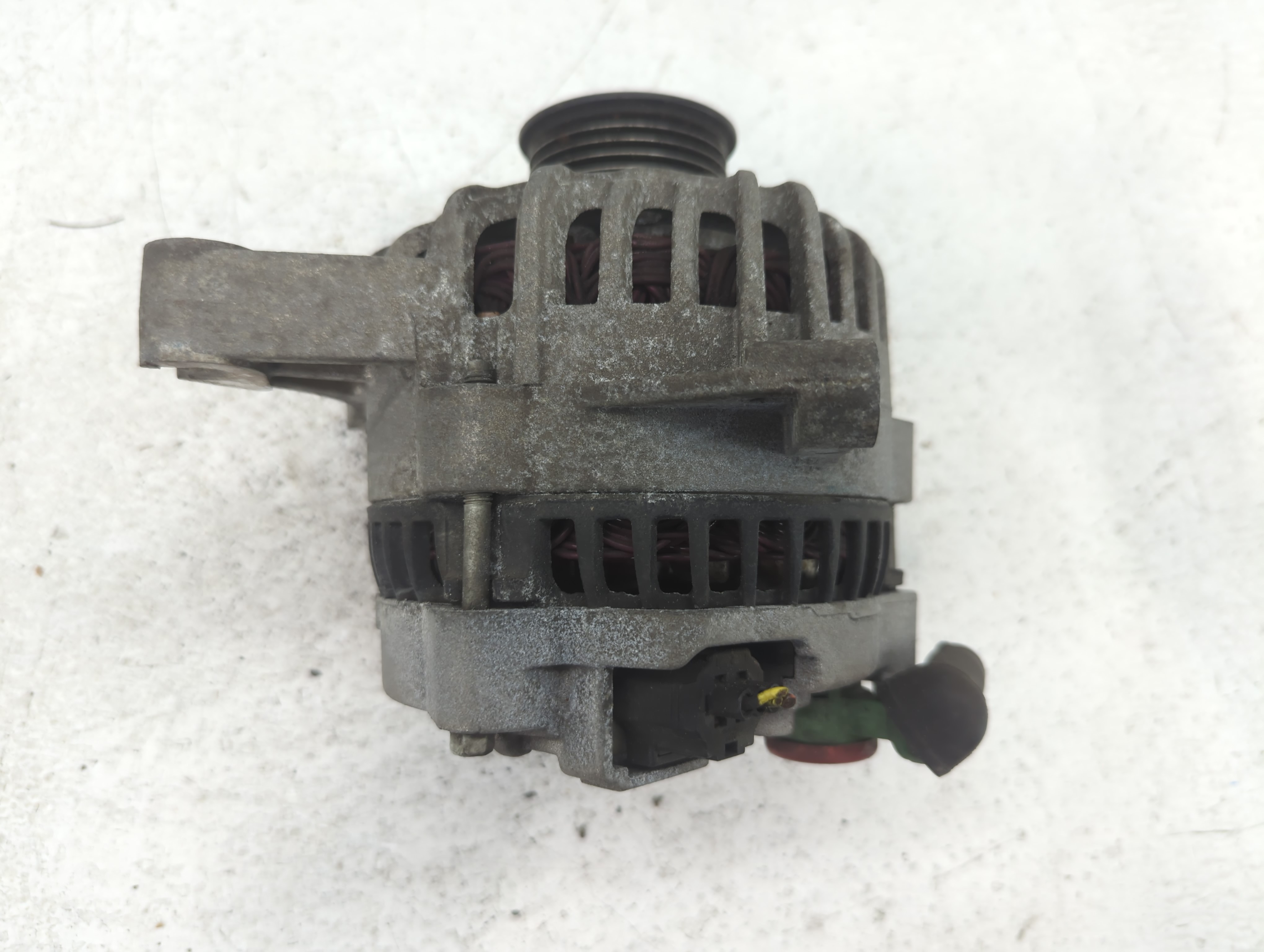 Ford Expedition Alternator Generator Charging Assembly Engine Oem 643882 - Oemusedautoparts1.com