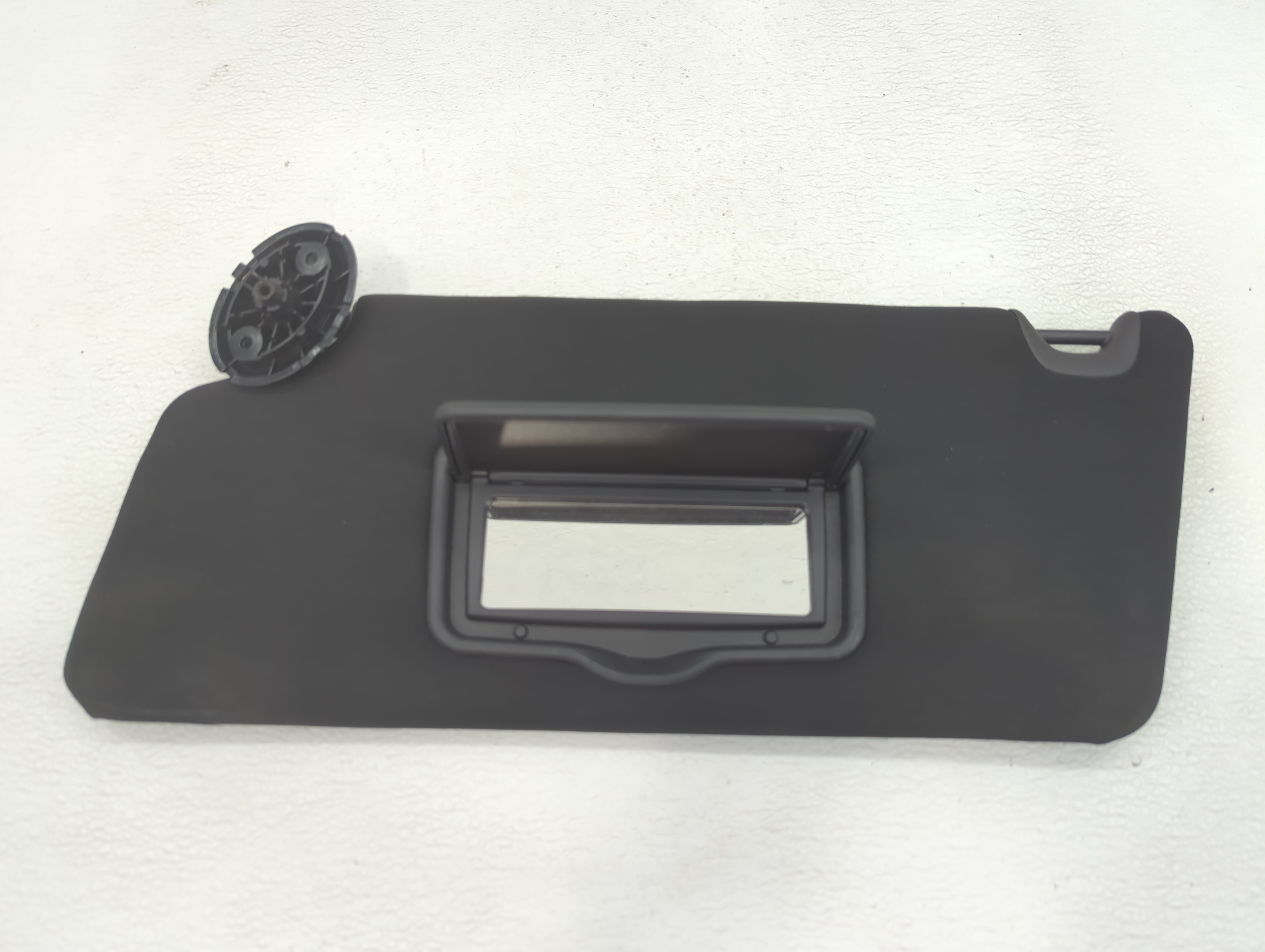 2017 Ford Explorer Driver Sun Visor Mirror Left Sunvisor Black 644030 - Oemusedautoparts1.com
