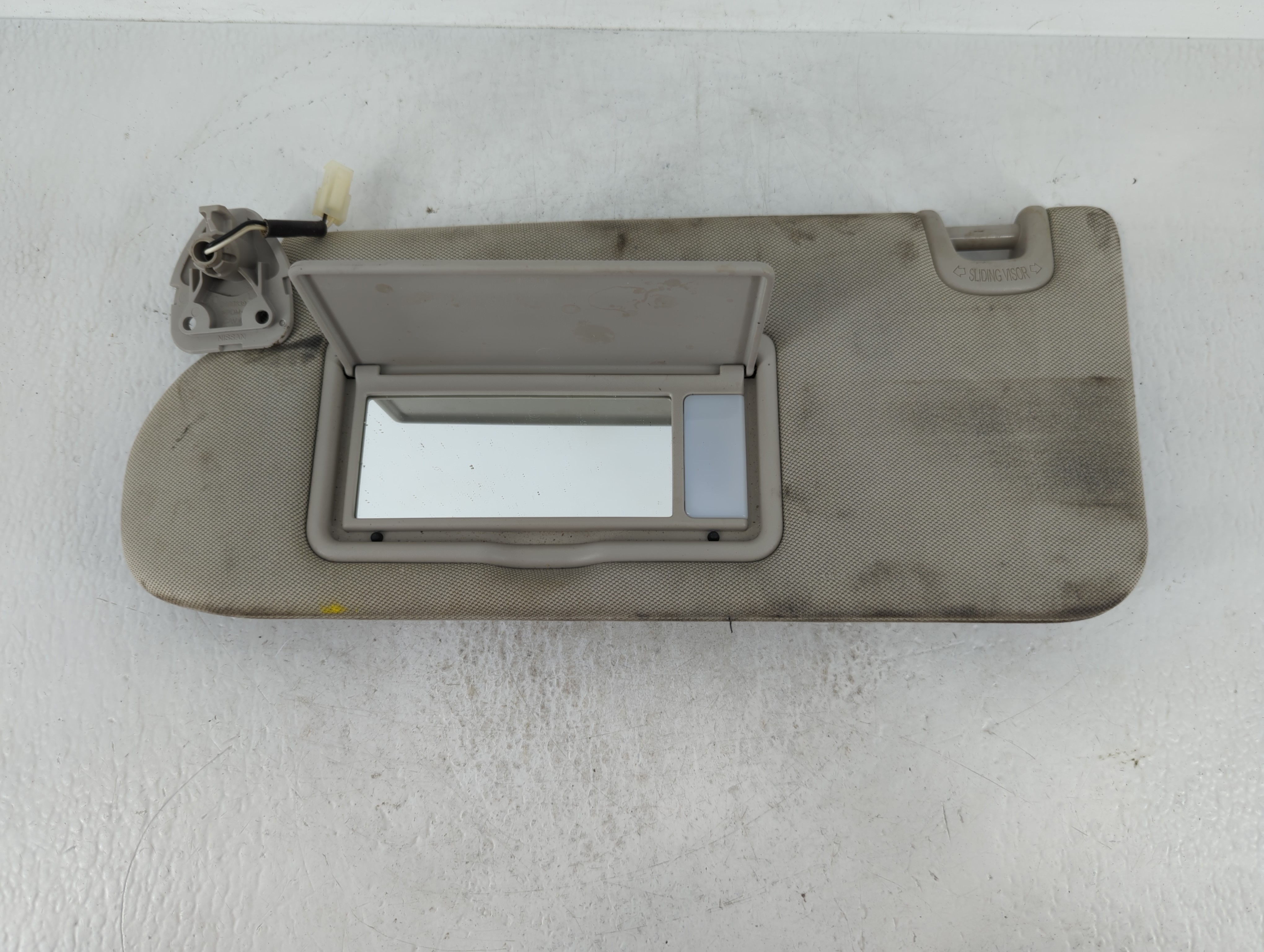 Picture of 2019-2022 Nissan Murano Driver Sun Visor Mirror Left Sunvisor Beige 644306