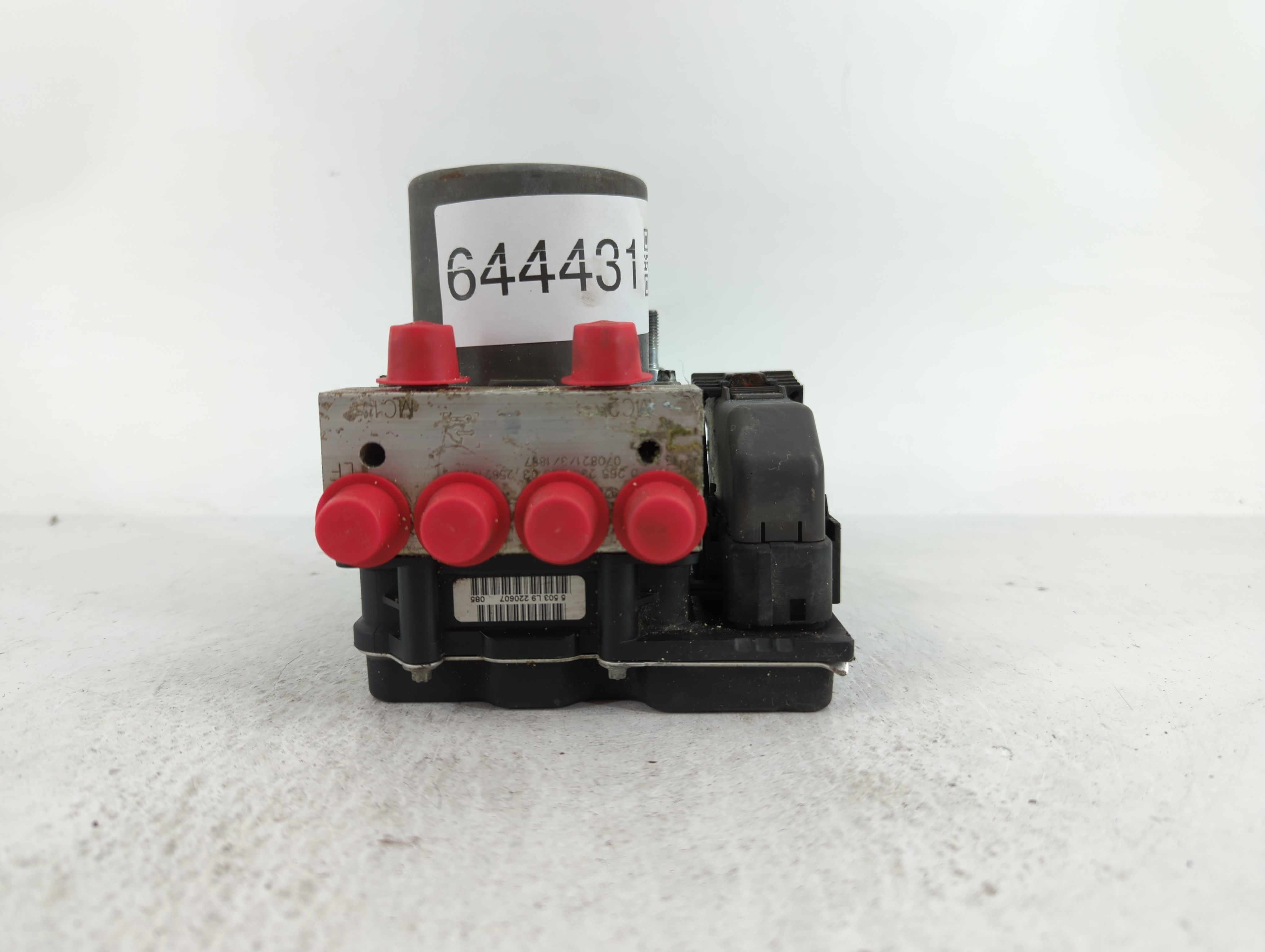 Saturn Outlook Abs Pump Control Module 644431 - Oemusedautoparts1.com