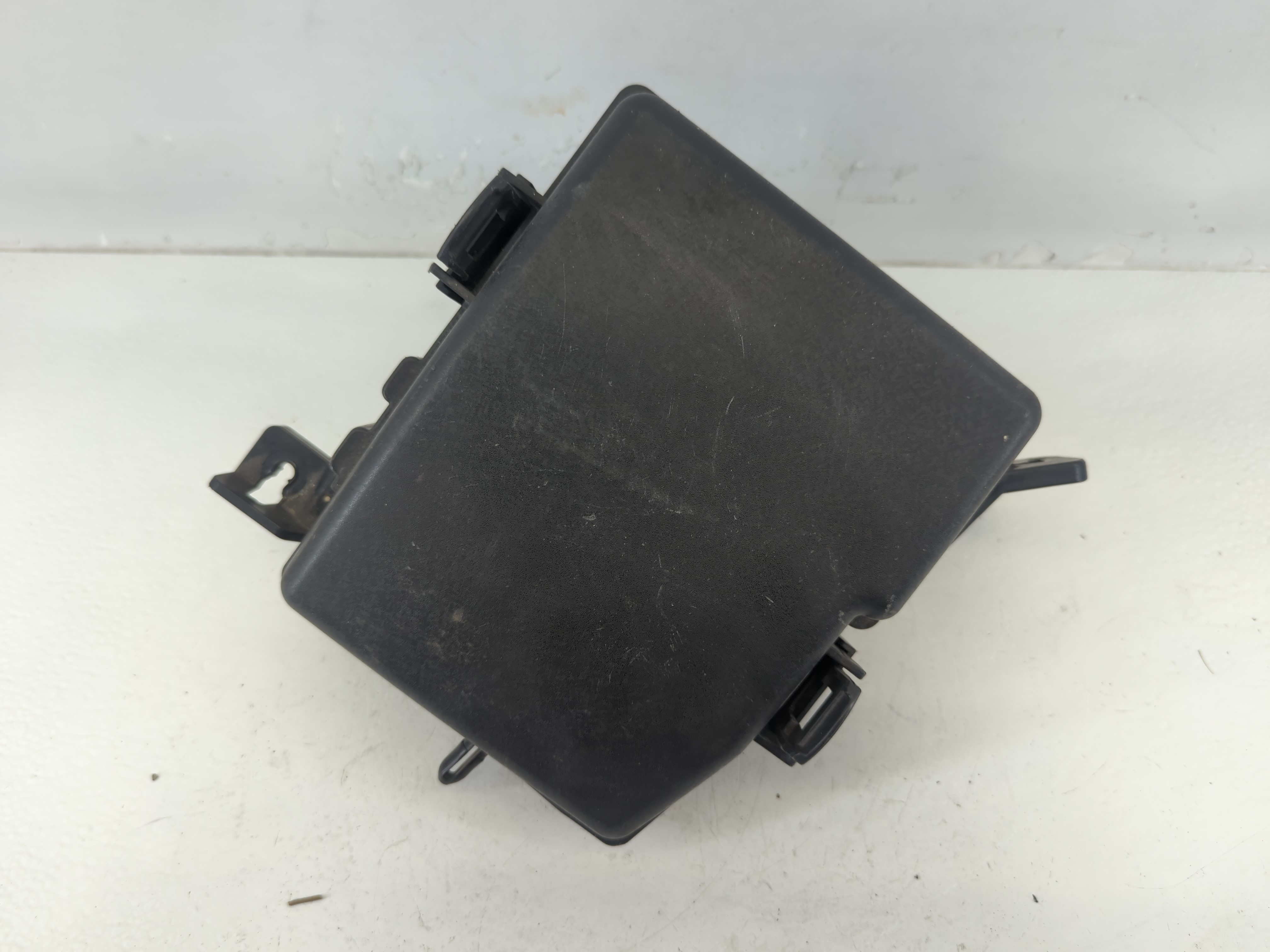 2014-2015 Kia Optima Fusebox Fuse Box Relay Module 646029 - Oemusedautoparts1.com