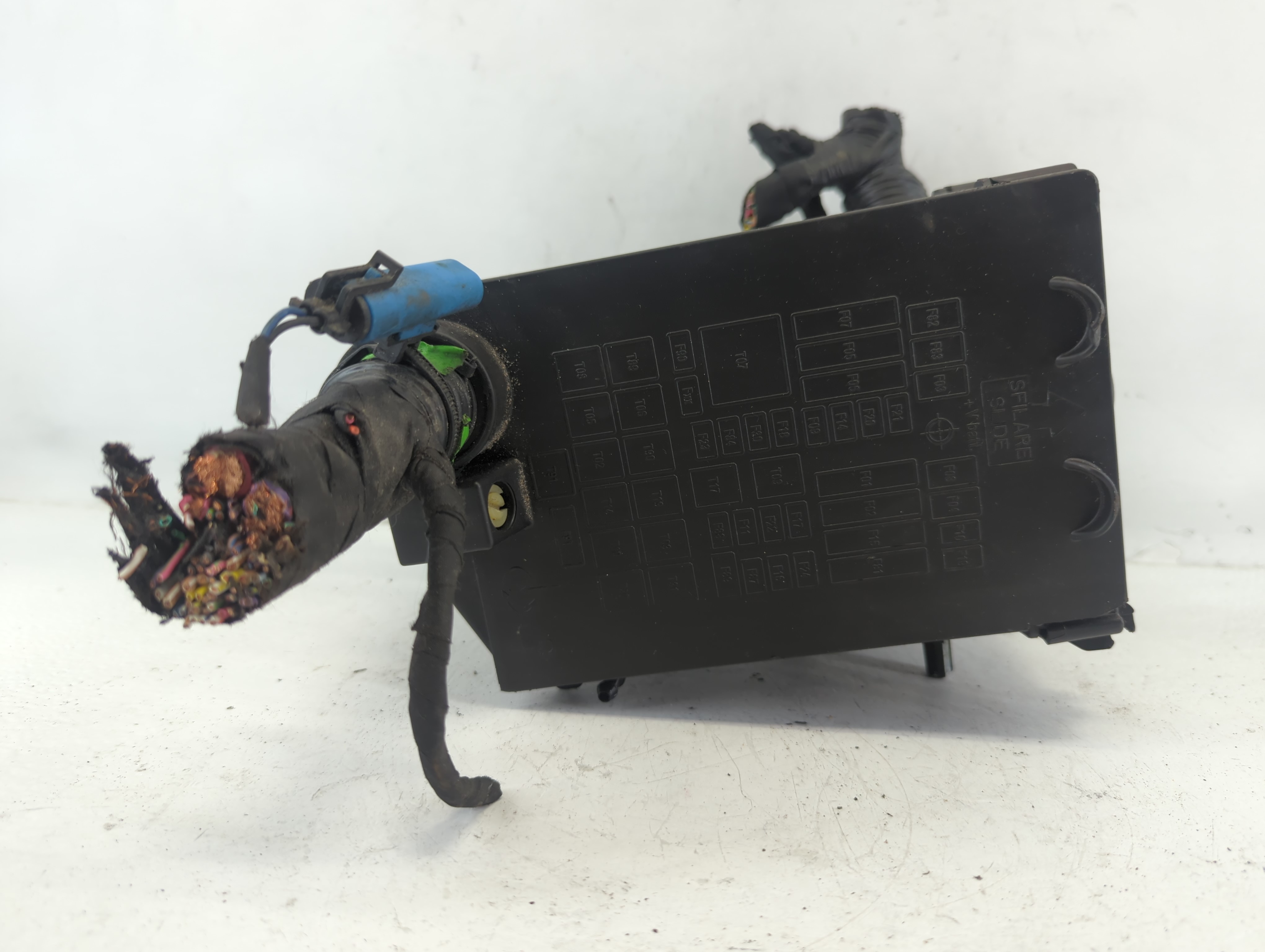2018 Jeep Compass Fusebox Fuse Box Relay Module 52027004 646102 - Oemusedautoparts1.com