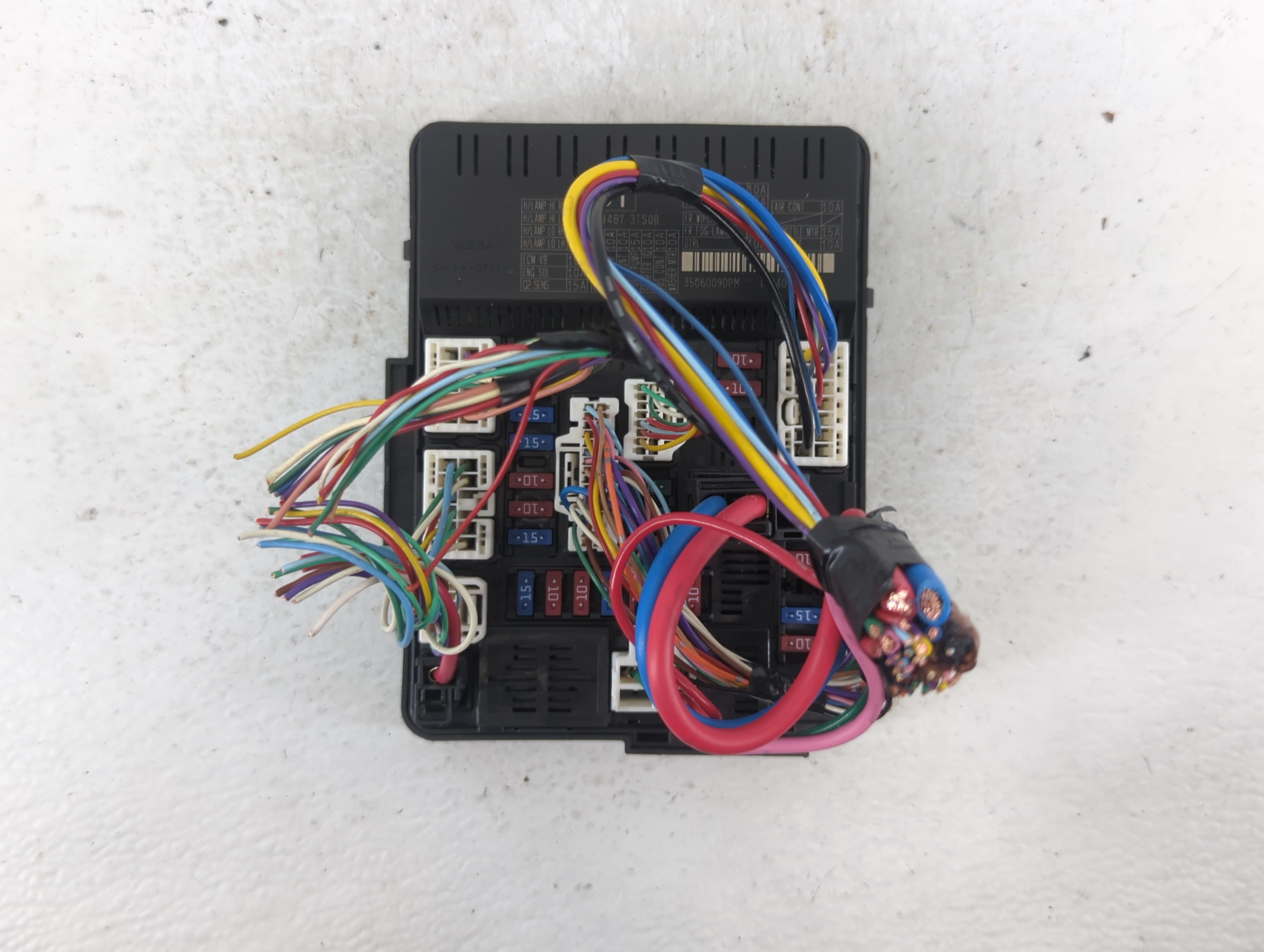 2013-2019 Nissan Versa Fusebox Fuse Box Relay Module 646454 - Oemusedautoparts1.com